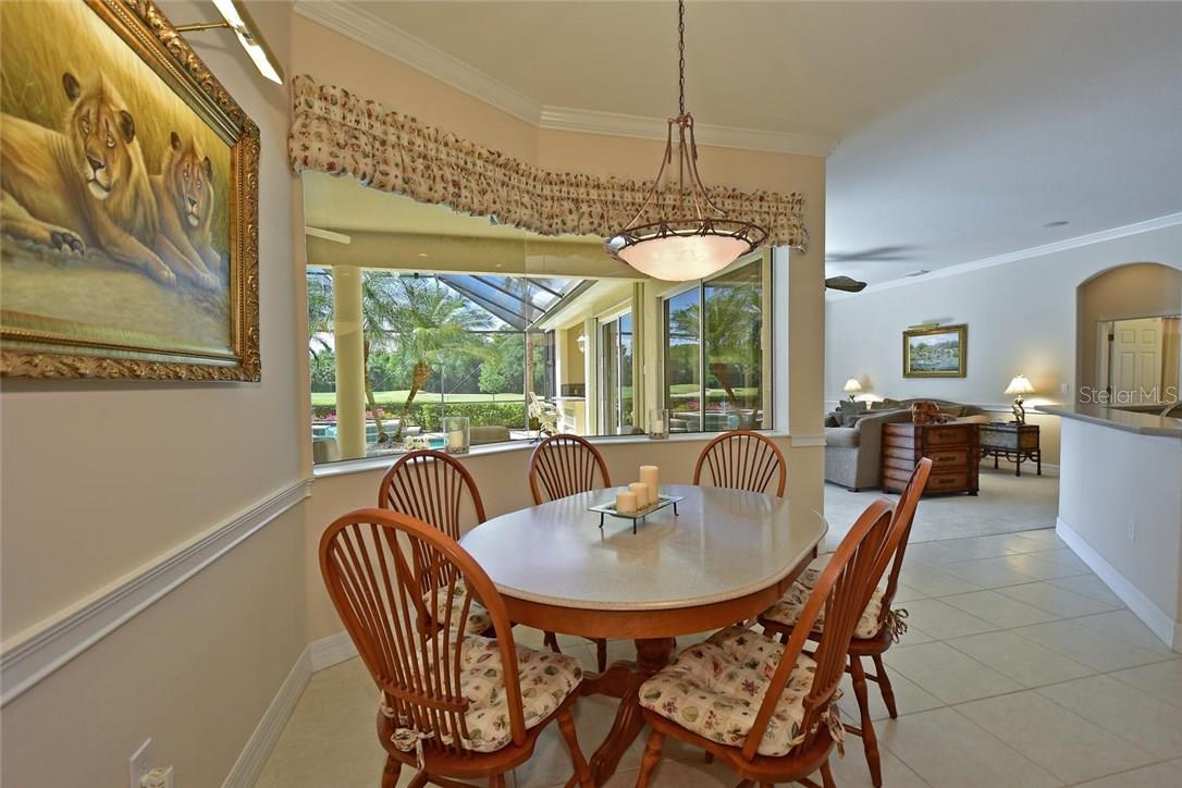 Image 9 of 25 For 808 Whooping Crane Court