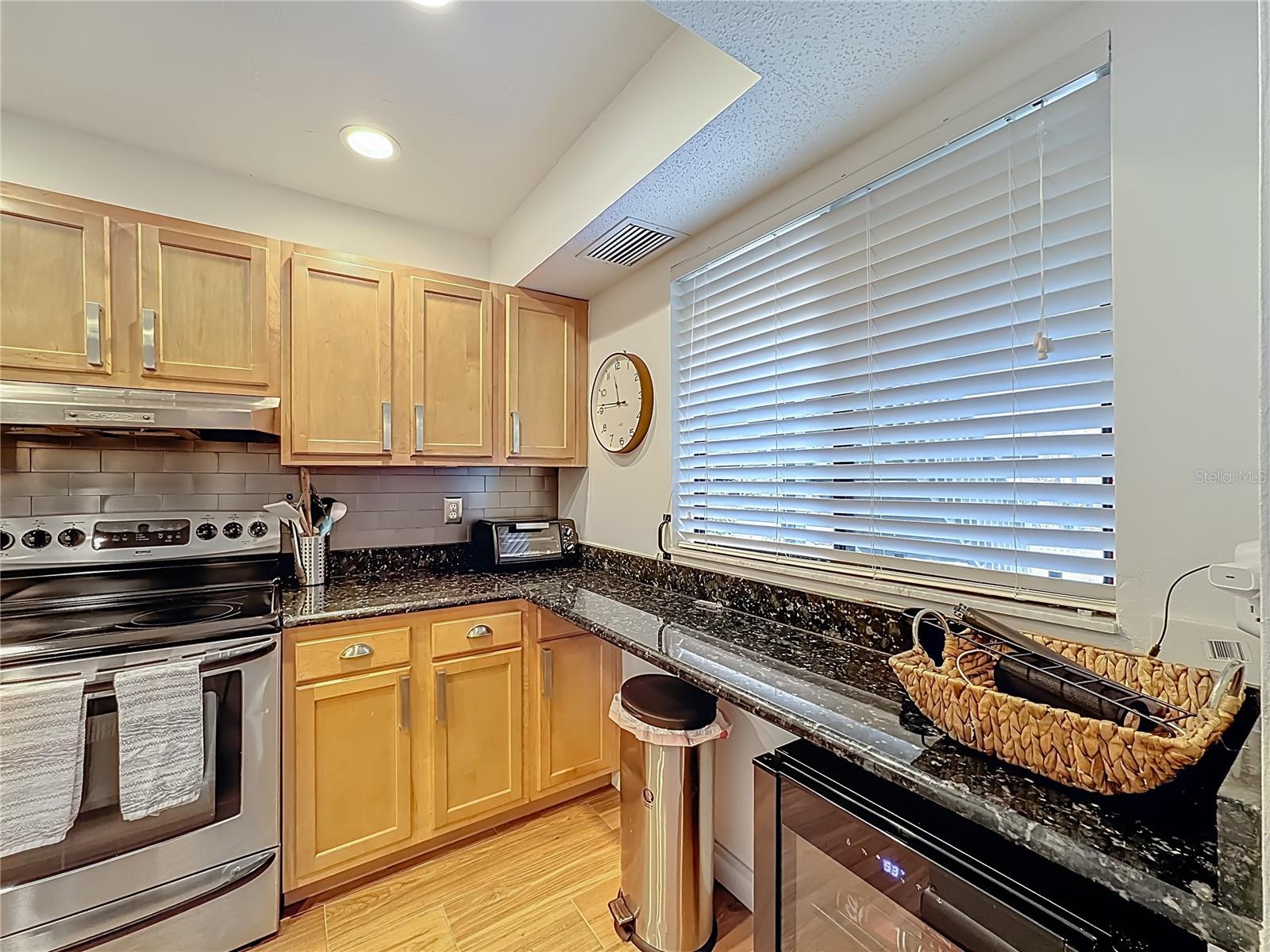 Image 8 of 99 For 1707 Pelican Cove Road Gl351