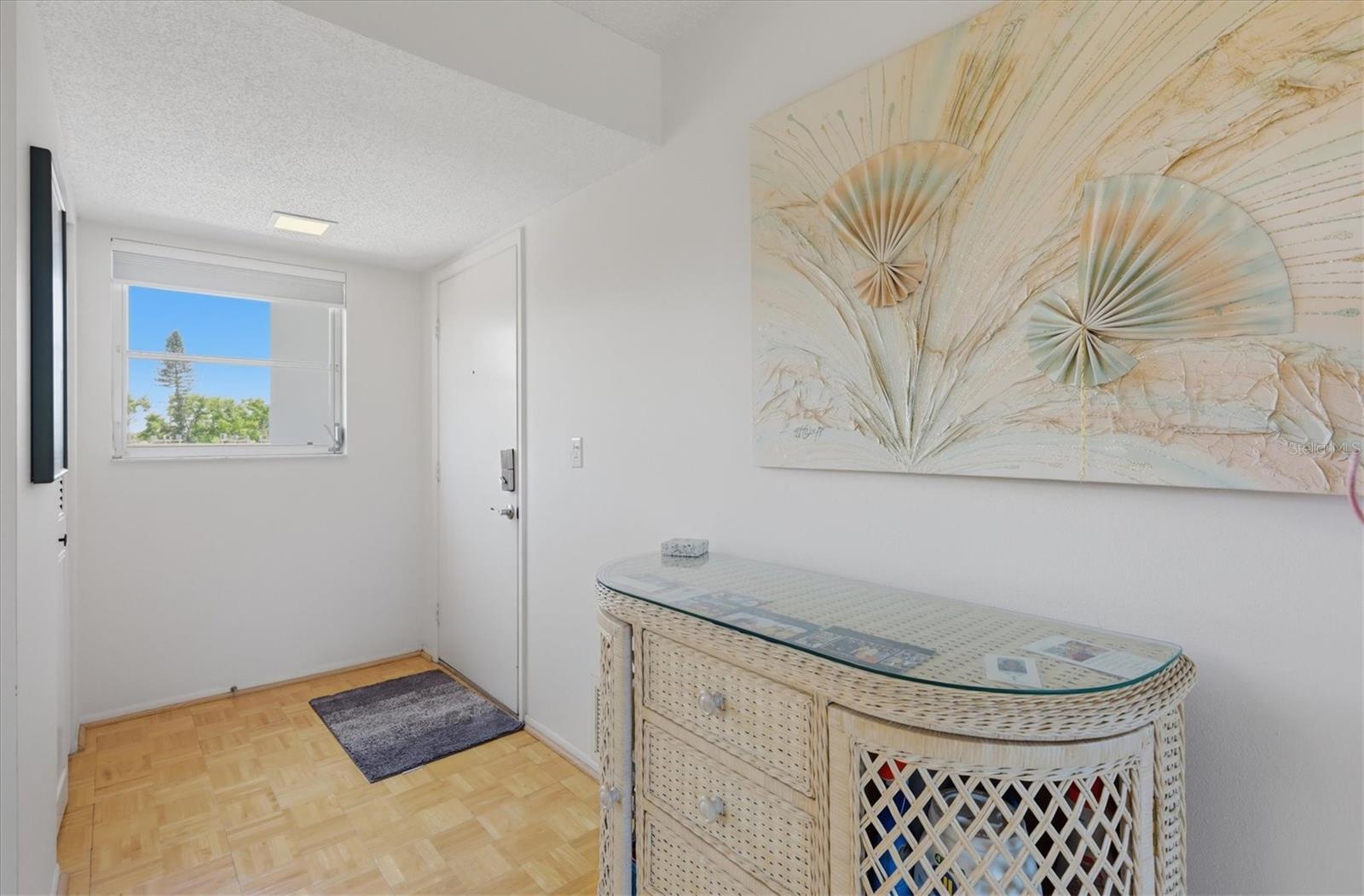 Image 12 of 60 For 4240 Ironwood Circle 406aa