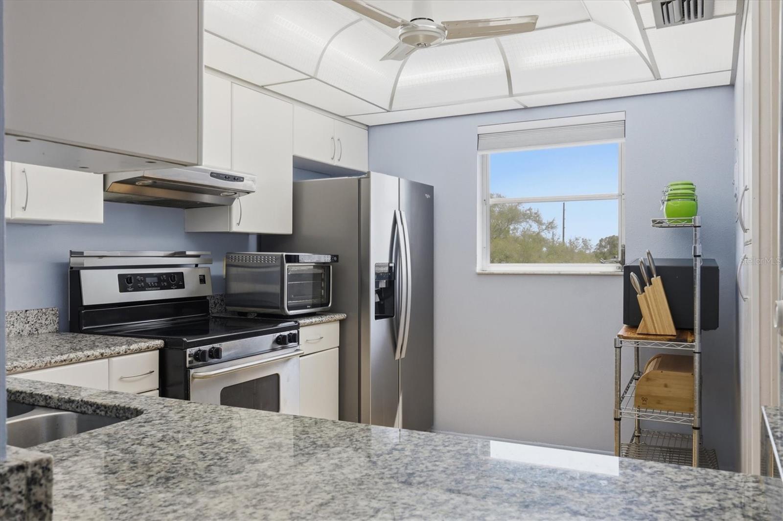 Image 19 of 60 For 4240 Ironwood Circle 406aa