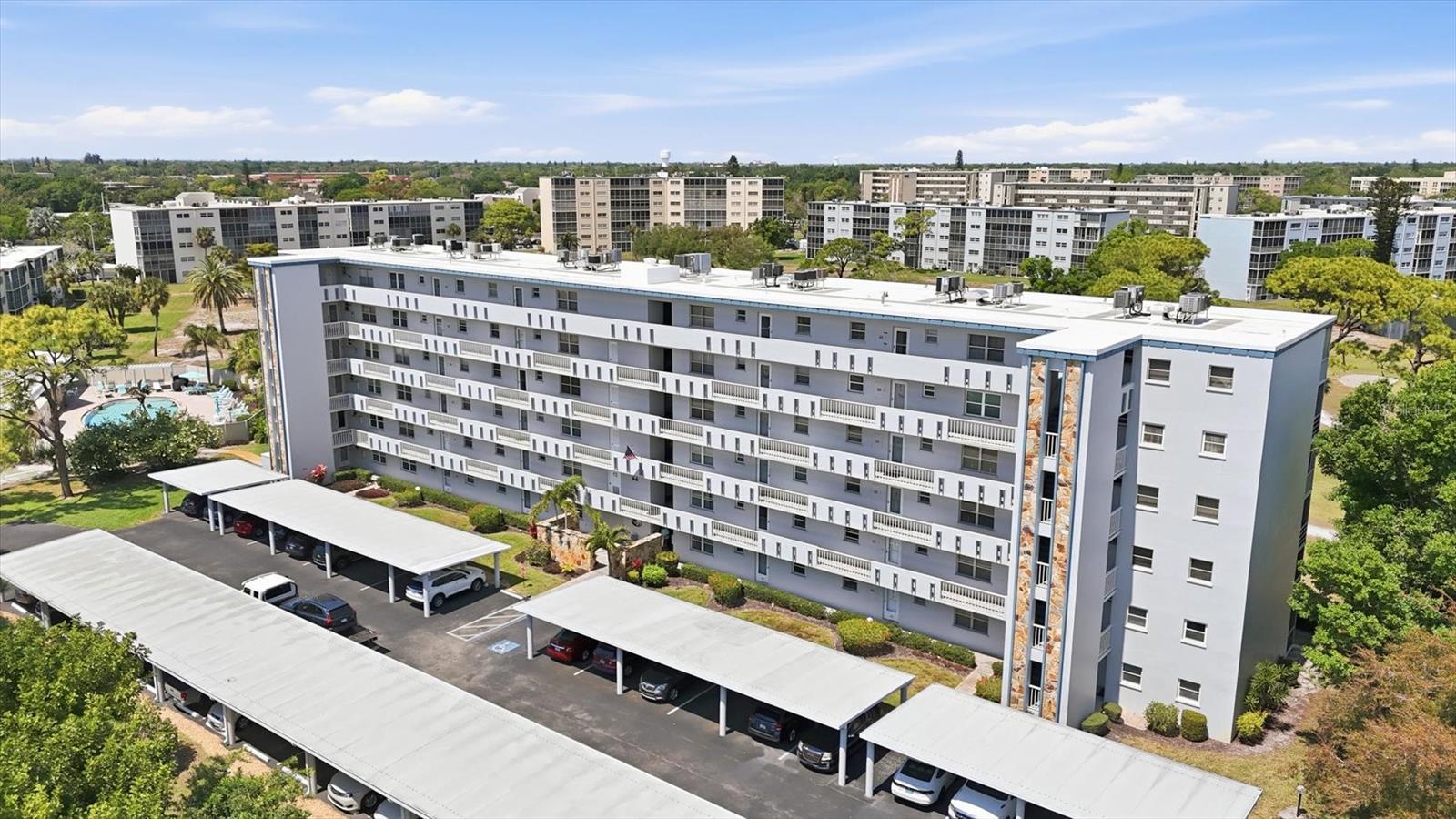 Image 9 of 60 For 4240 Ironwood Circle 406aa