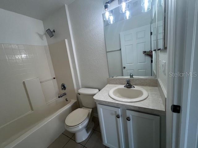 Image 24 of 36 For 6856 Babbit Avenue