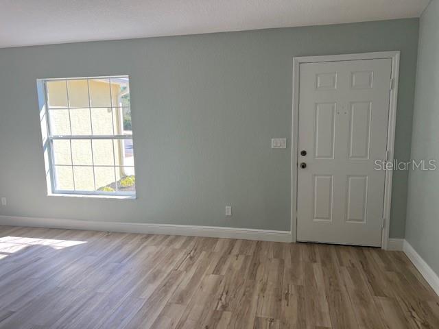 Image 5 of 36 For 6856 Babbit Avenue