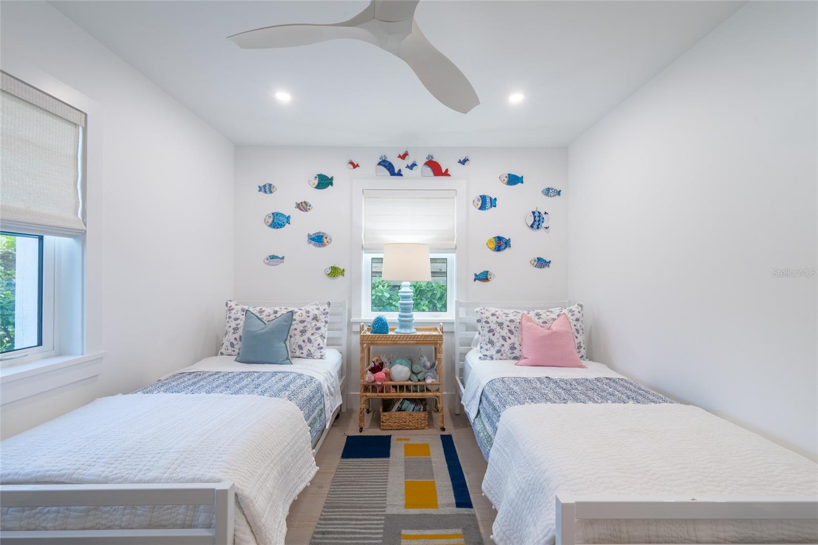 Image 20 of 93 For 321 Casey Key Road