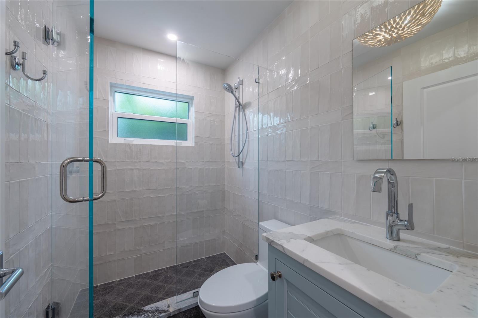 Image 45 of 93 For 321 Casey Key Road