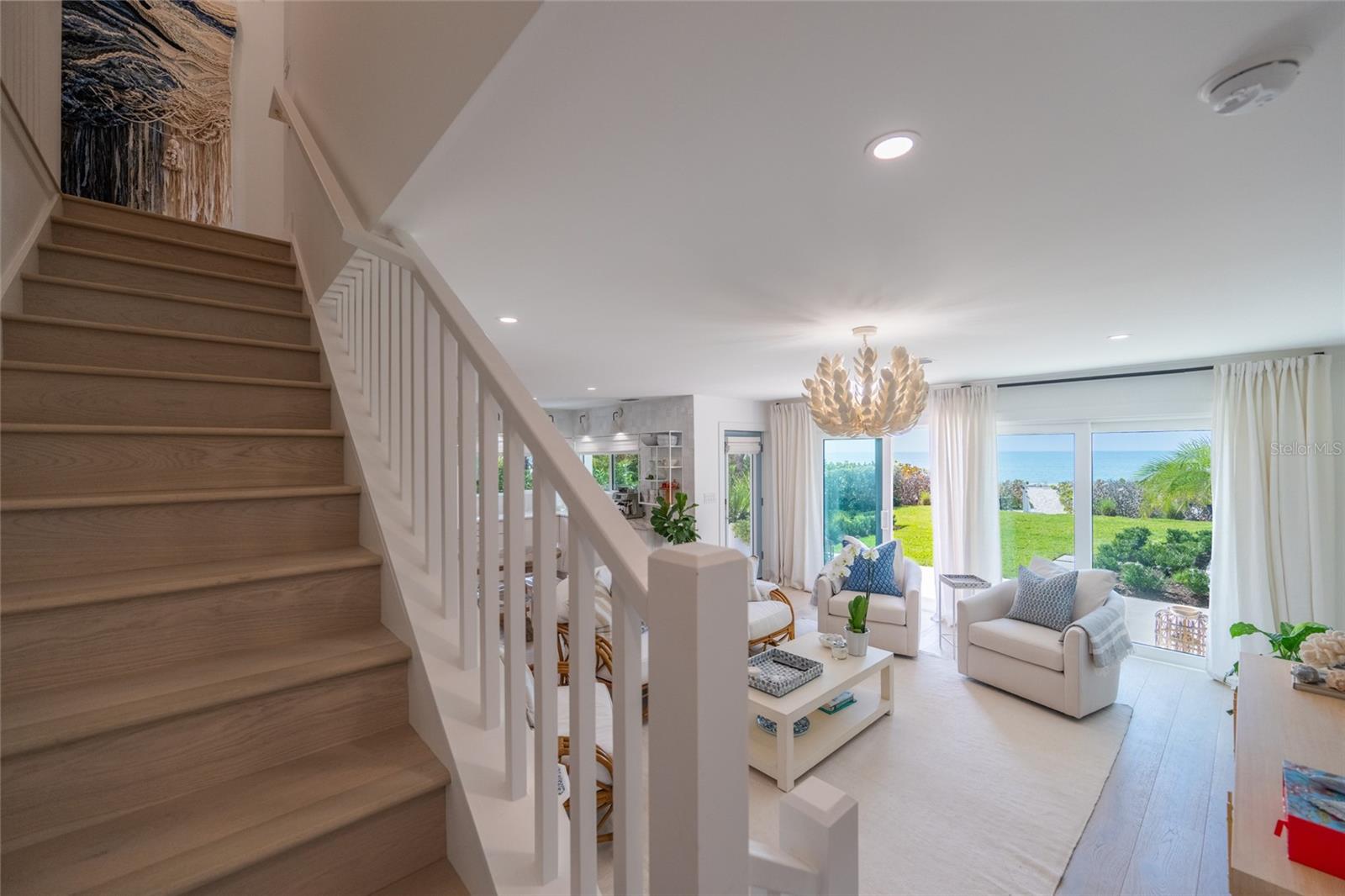 Image 50 of 93 For 321 Casey Key Road