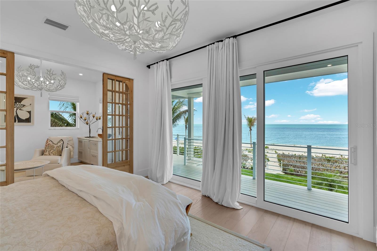 Image 74 of 93 For 321 Casey Key Road