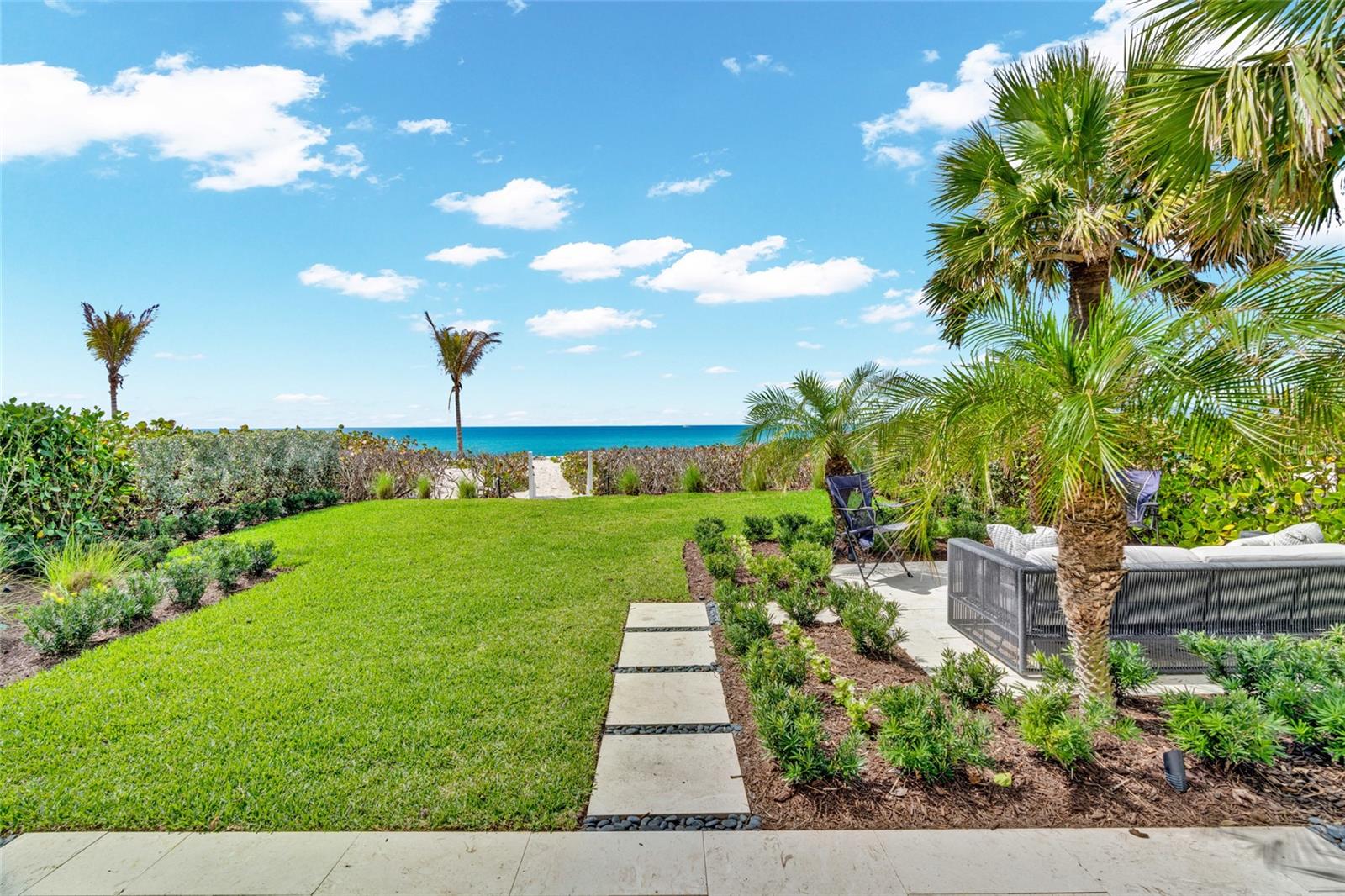 Image 76 of 93 For 321 Casey Key Road