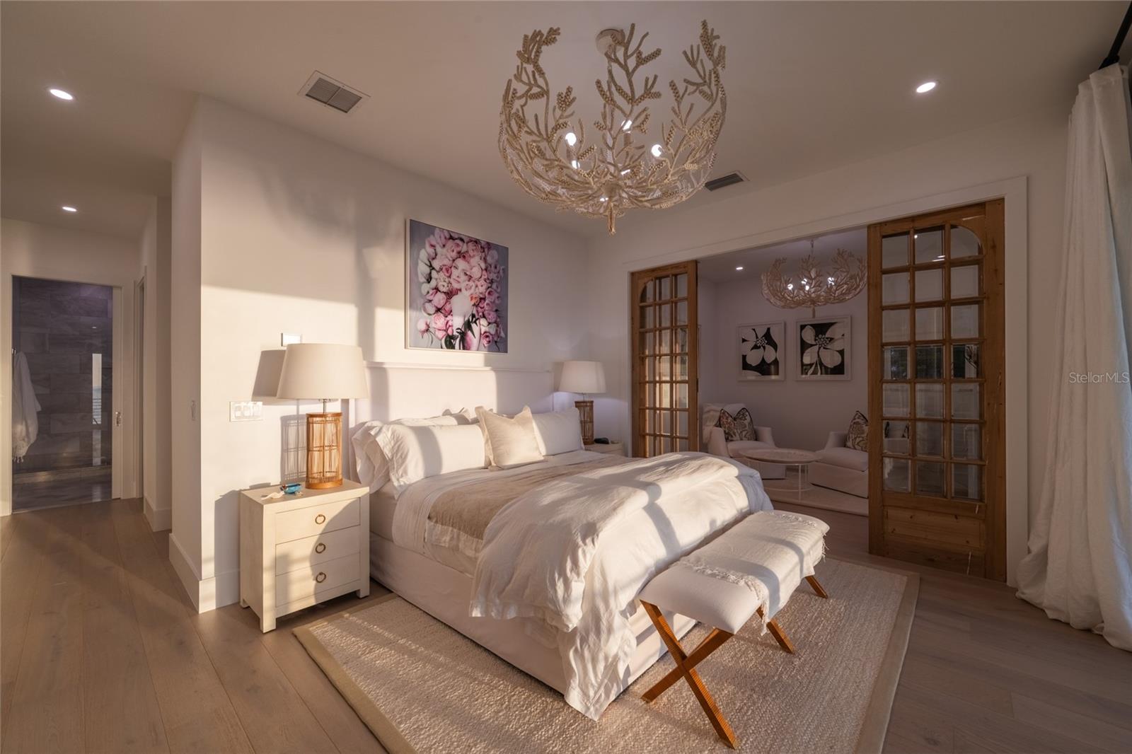 Image 77 of 93 For 321 Casey Key Road