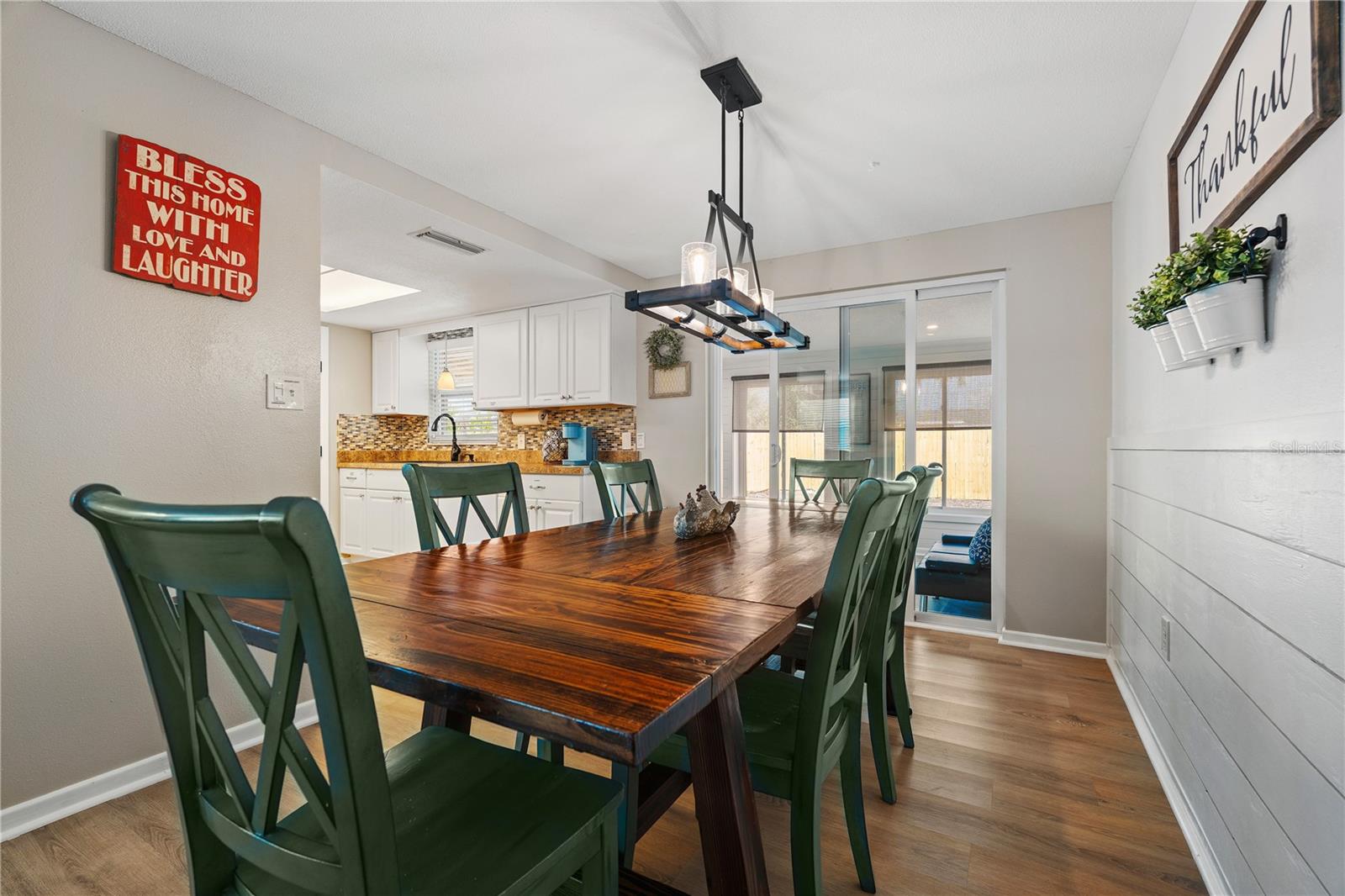 Image 15 of 32 For 1000 Fruitland Avenue