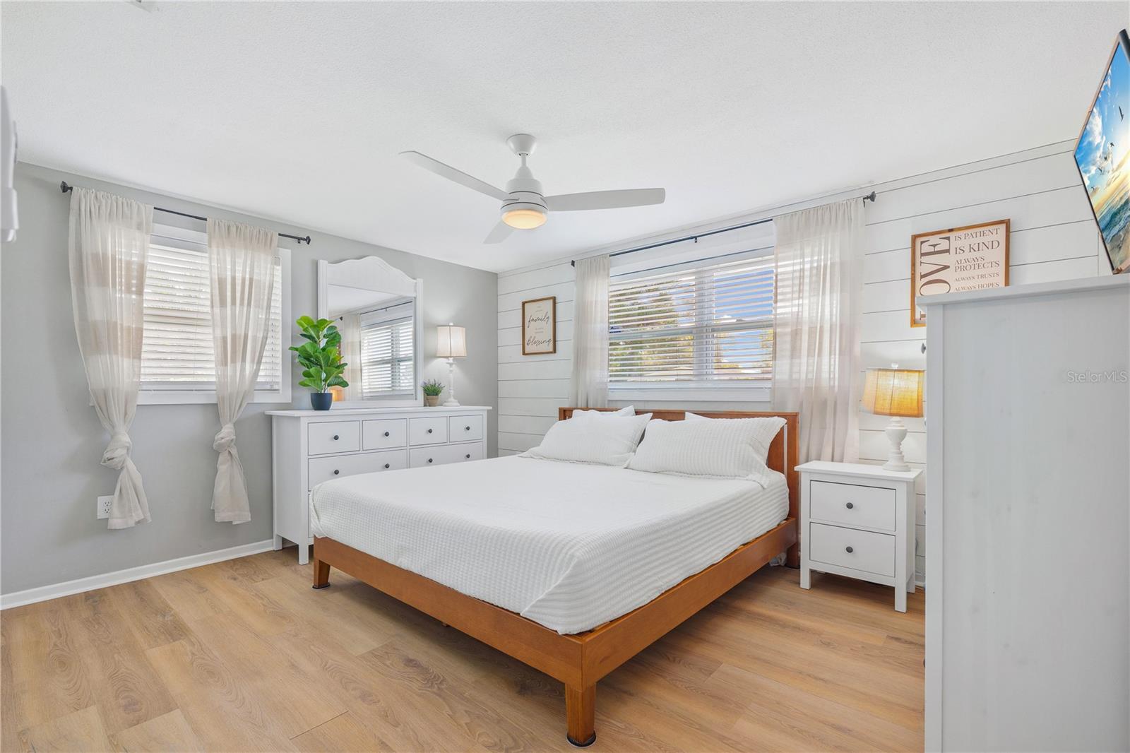 Image 25 of 32 For 1000 Fruitland Avenue