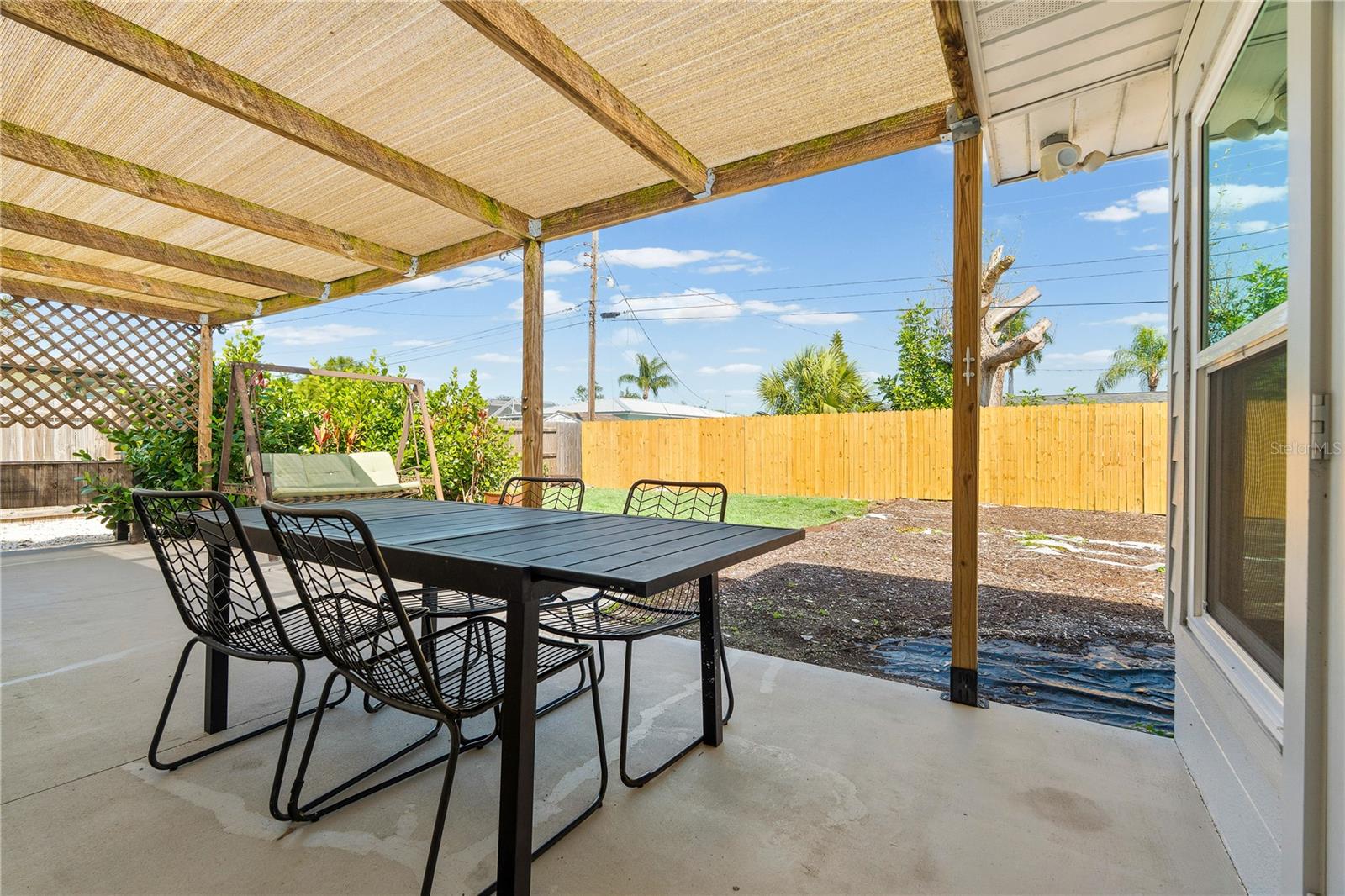 Image 5 of 32 For 1000 Fruitland Avenue