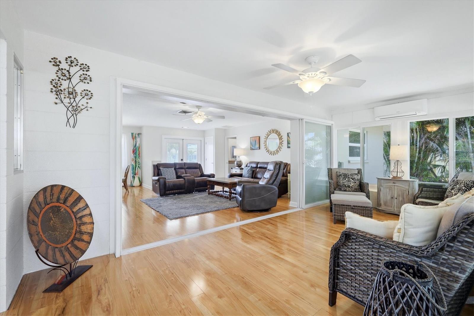 Image 14 of 38 For 3119 Lockwood Terrace