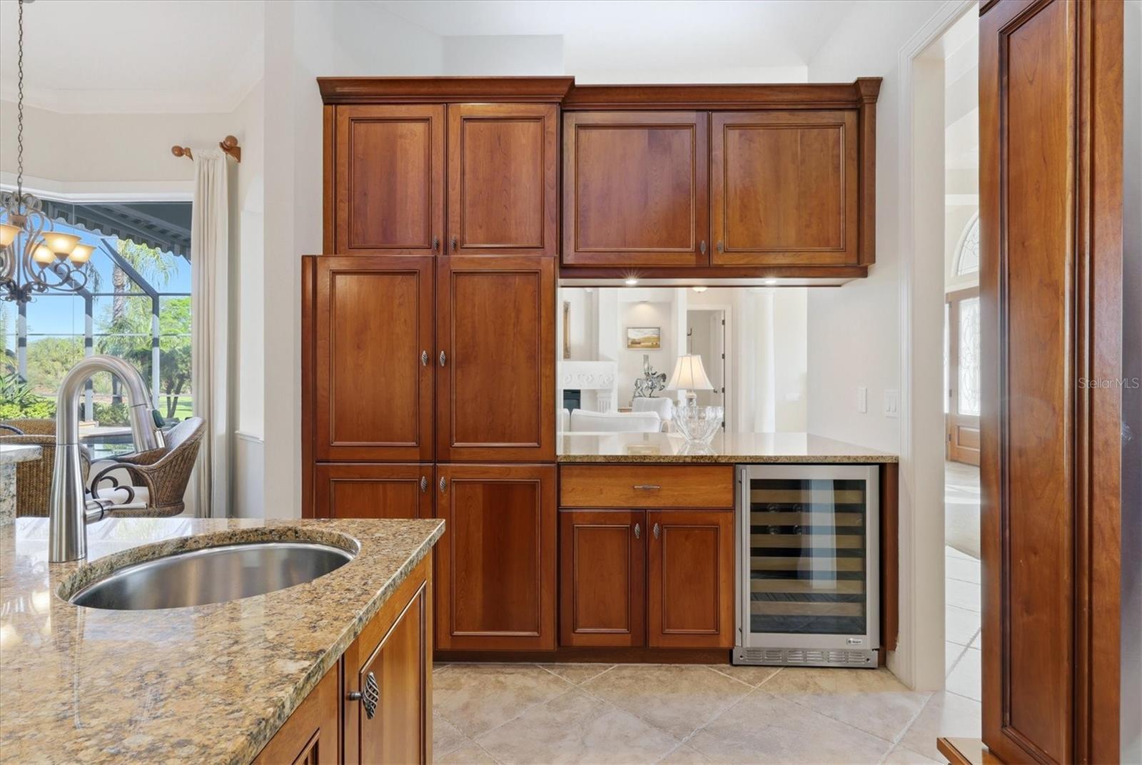 Image 22 of 99 For 7026 Dominion Lane