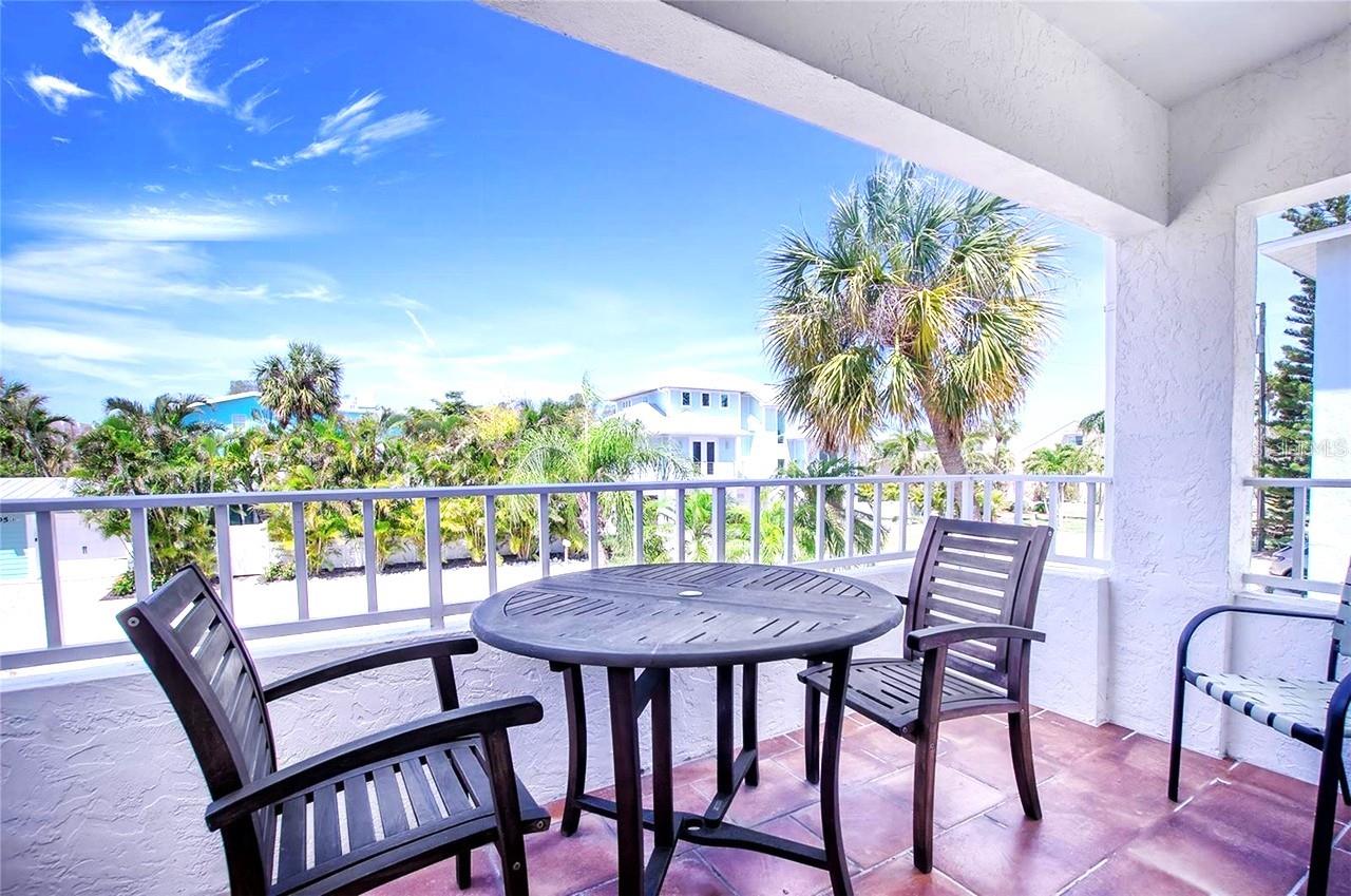 Image 3 of 3 For 3701 5th Avenue 1