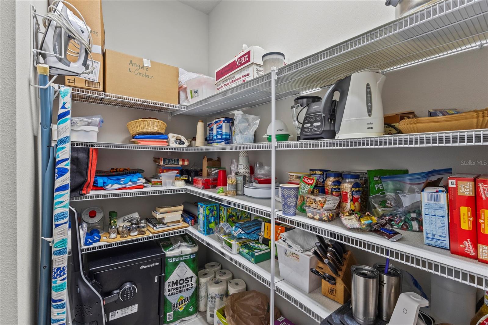 Image 13 of 63 For 5745 Long Shore Loop