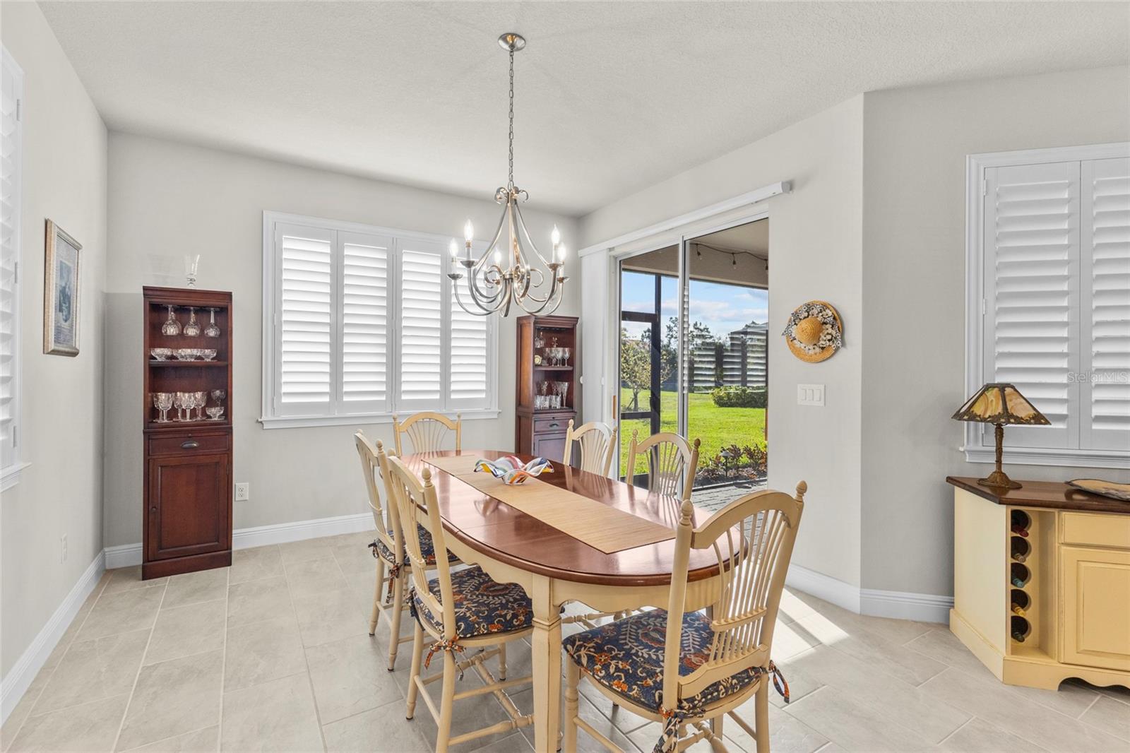 Image 14 of 63 For 5745 Long Shore Loop