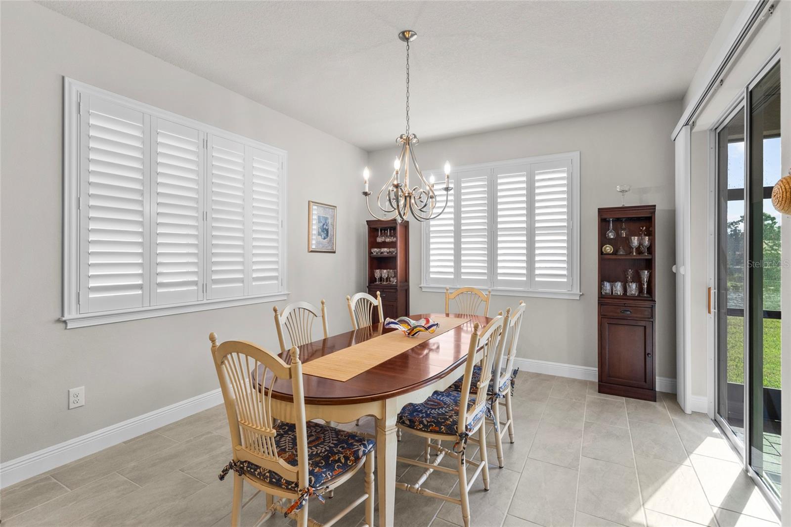 Image 15 of 63 For 5745 Long Shore Loop