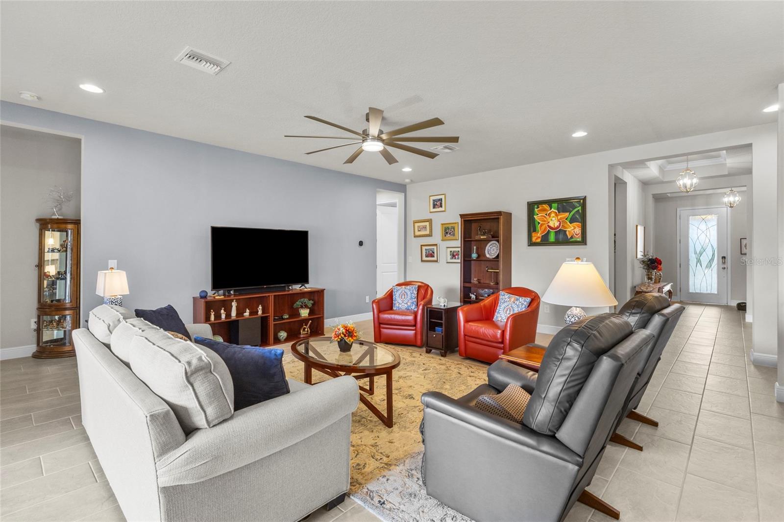 Image 19 of 63 For 5745 Long Shore Loop