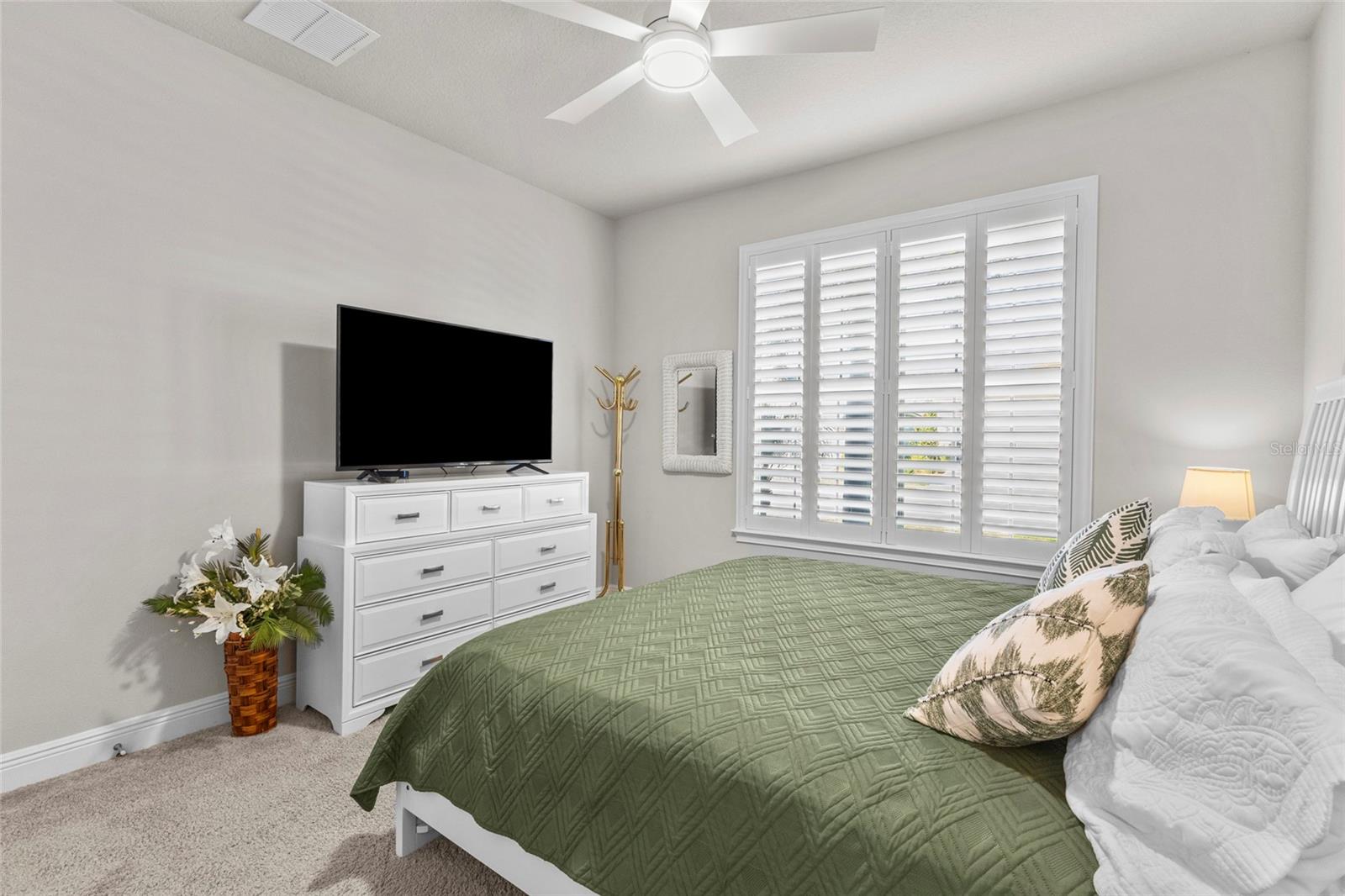 Image 30 of 63 For 5745 Long Shore Loop