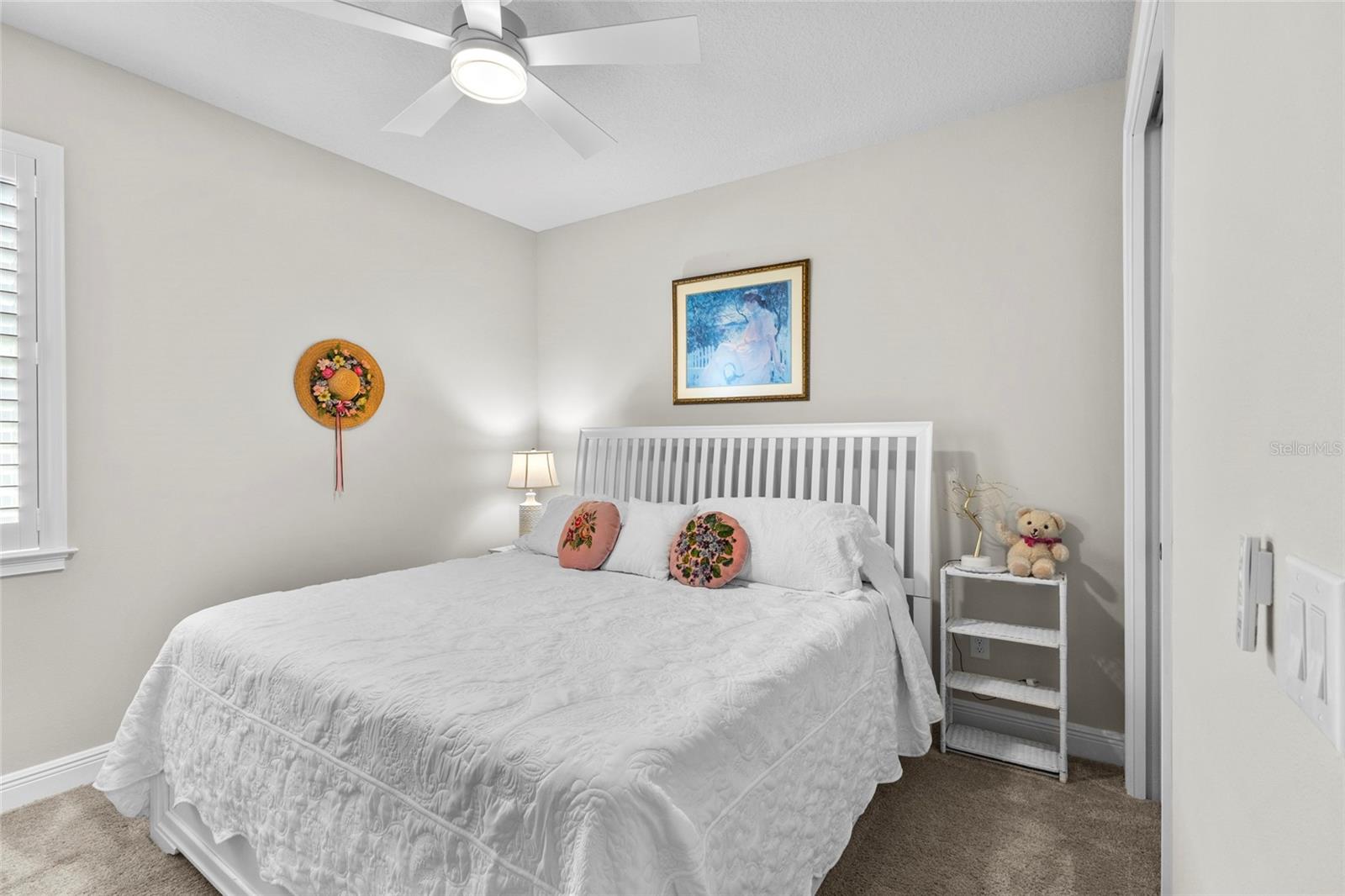 Image 34 of 63 For 5745 Long Shore Loop