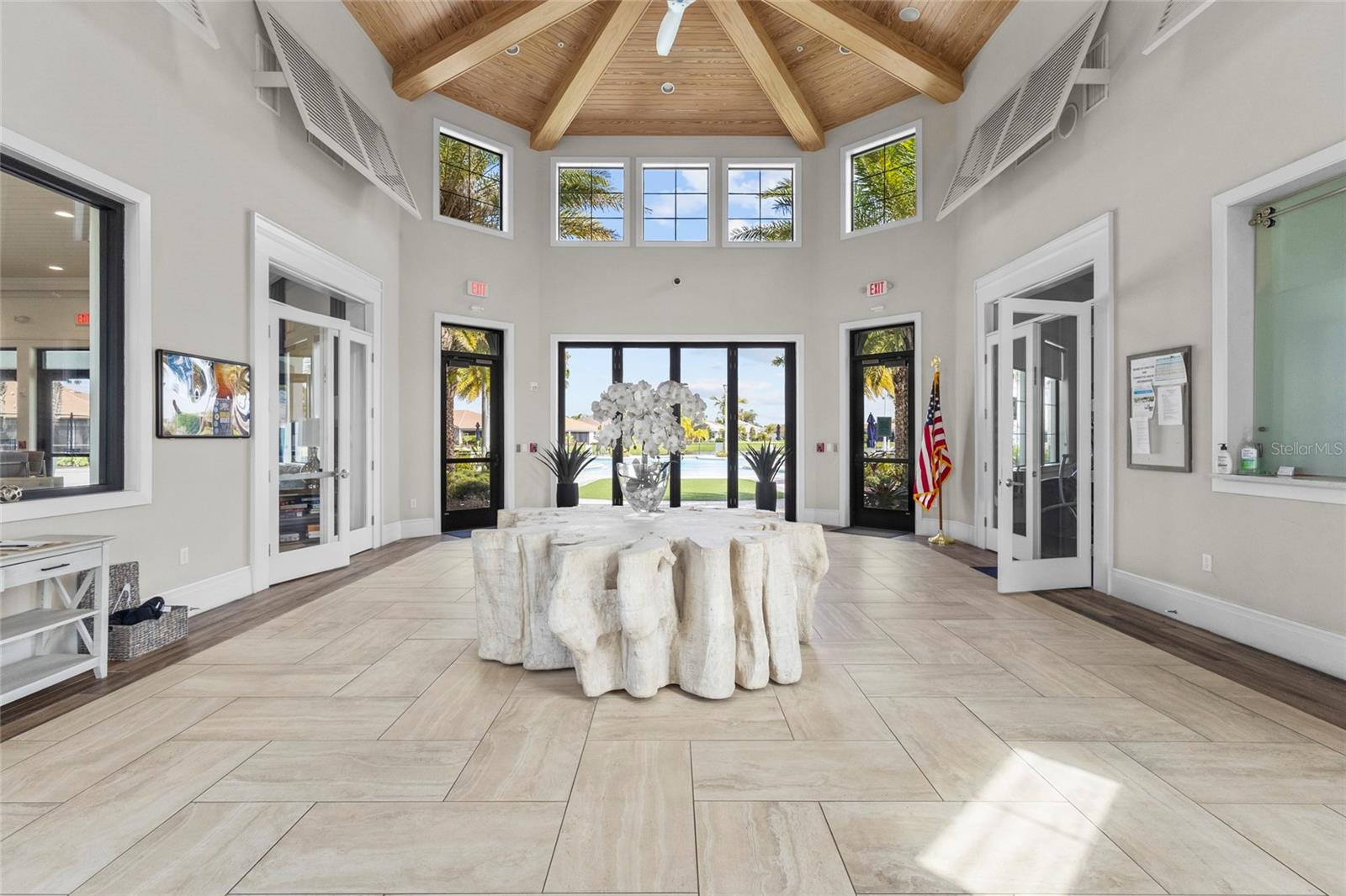 Image 43 of 63 For 5745 Long Shore Loop