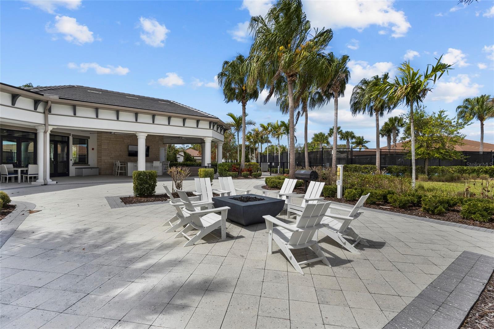 Image 51 of 63 For 5745 Long Shore Loop