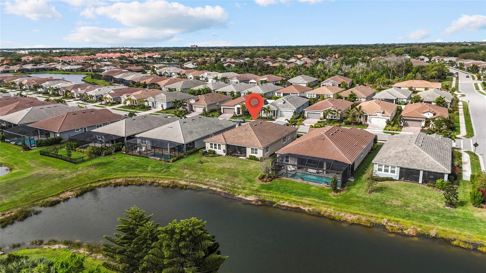 Image 55 of 63 For 5745 Long Shore Loop