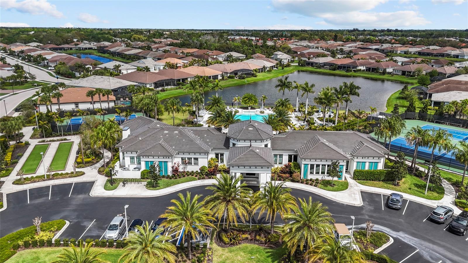 Image 58 of 63 For 5745 Long Shore Loop