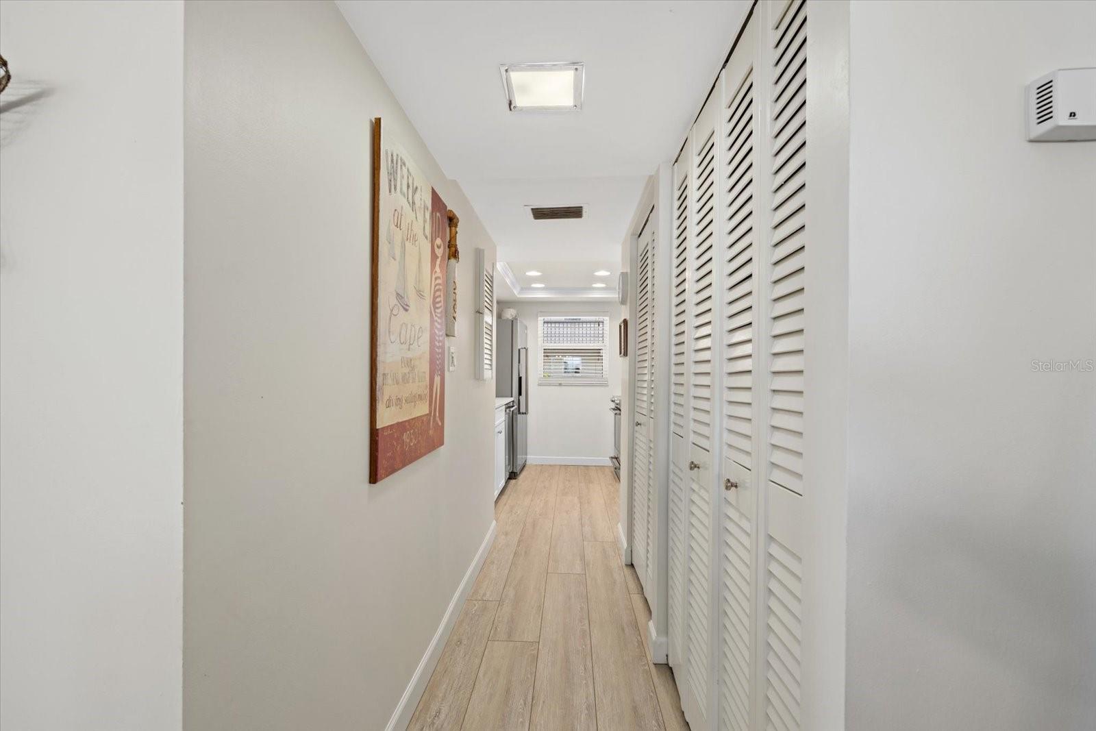 Image 11 of 48 For 3240 Gulf Of Mexico Drive B402