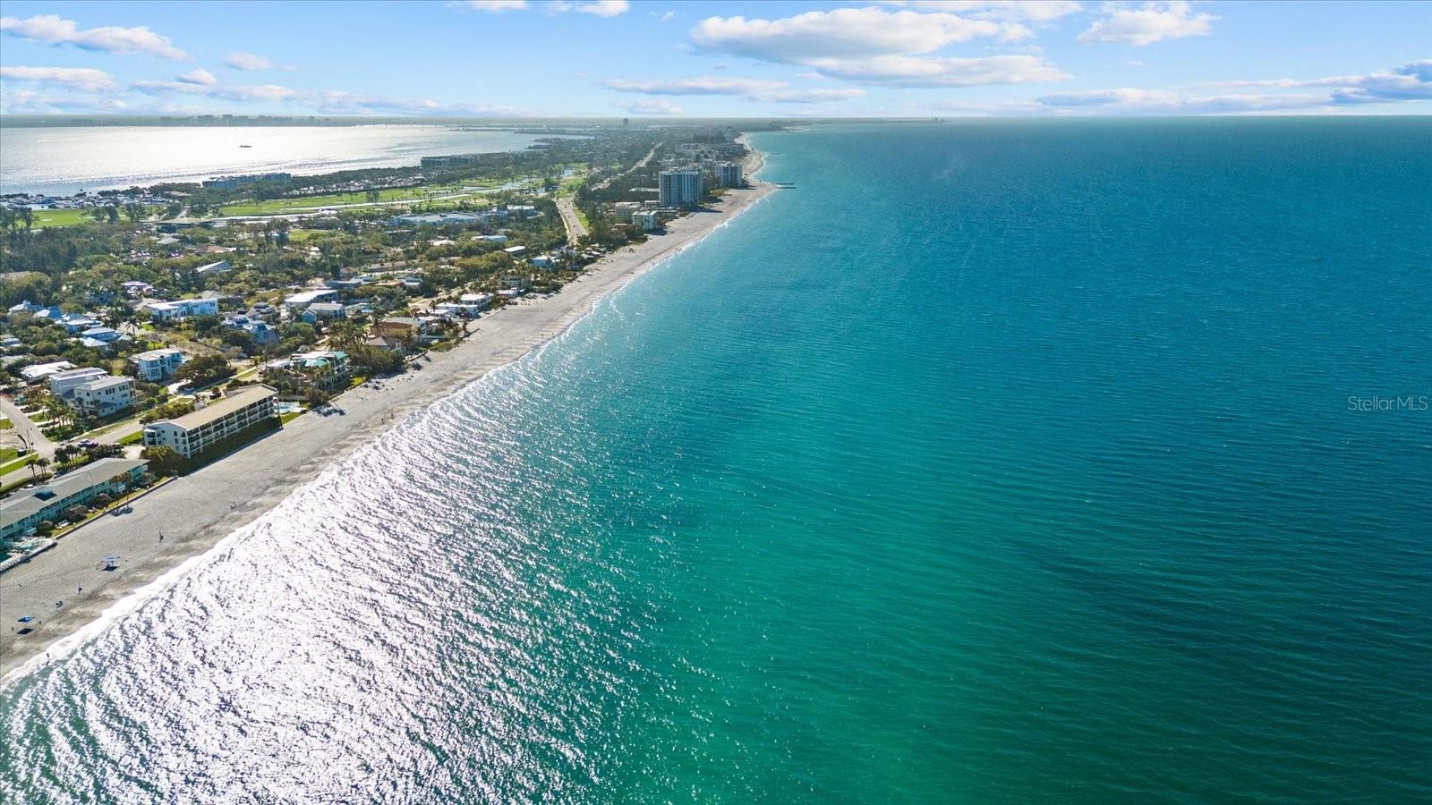 Image 47 of 48 For 3240 Gulf Of Mexico Drive B402