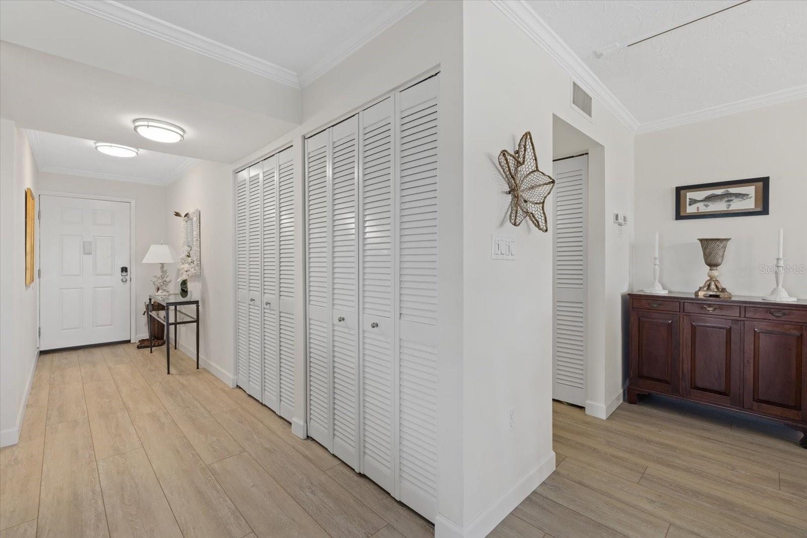 Image 7 of 48 For 3240 Gulf Of Mexico Drive B402