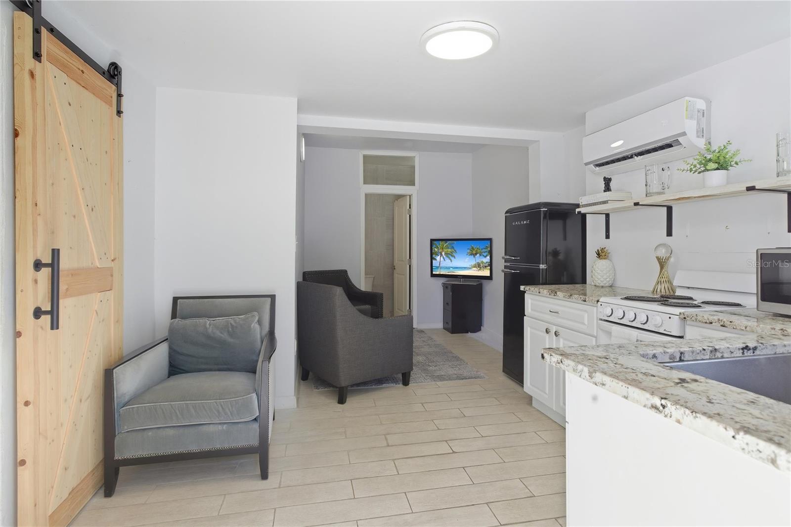 Image 11 of 21 For 2826 Marlette Street