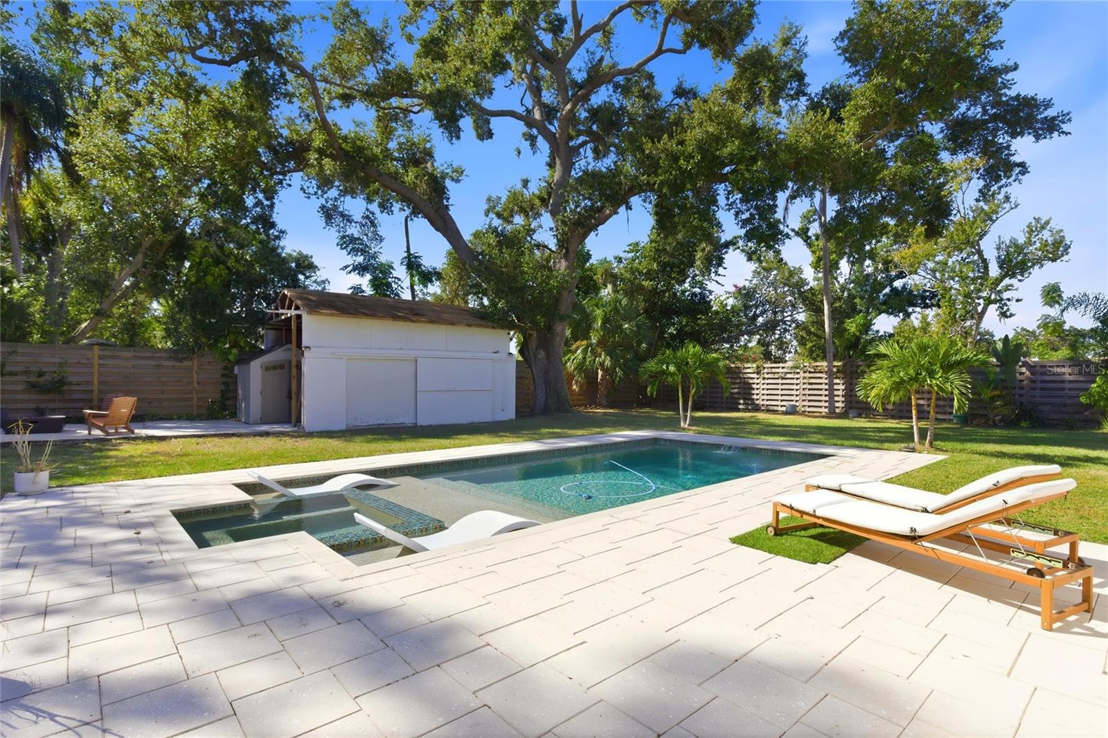 Image 18 of 21 For 2826 Marlette Street