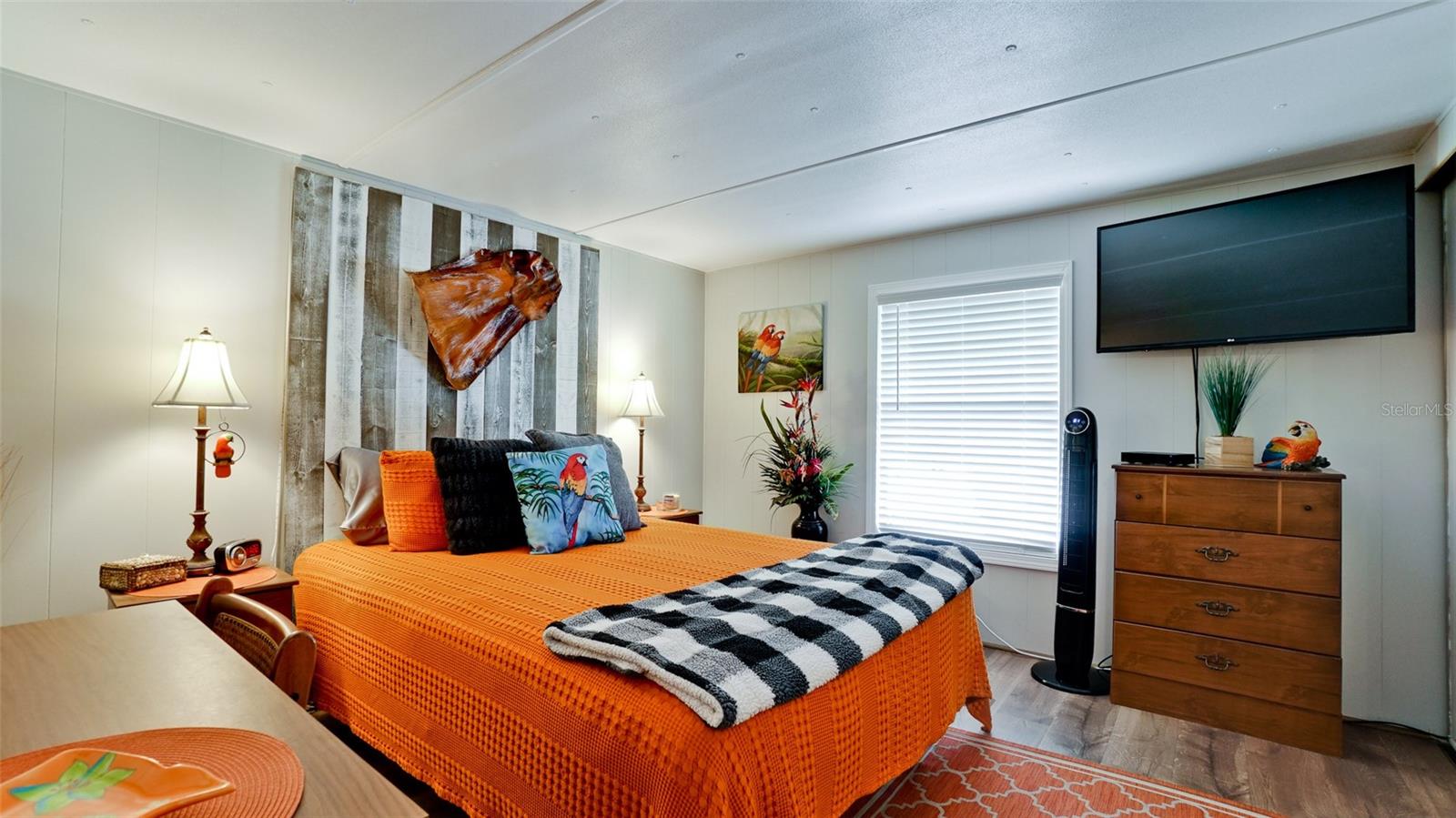 Image 11 of 41 For 5316 53rd Avenue E D7