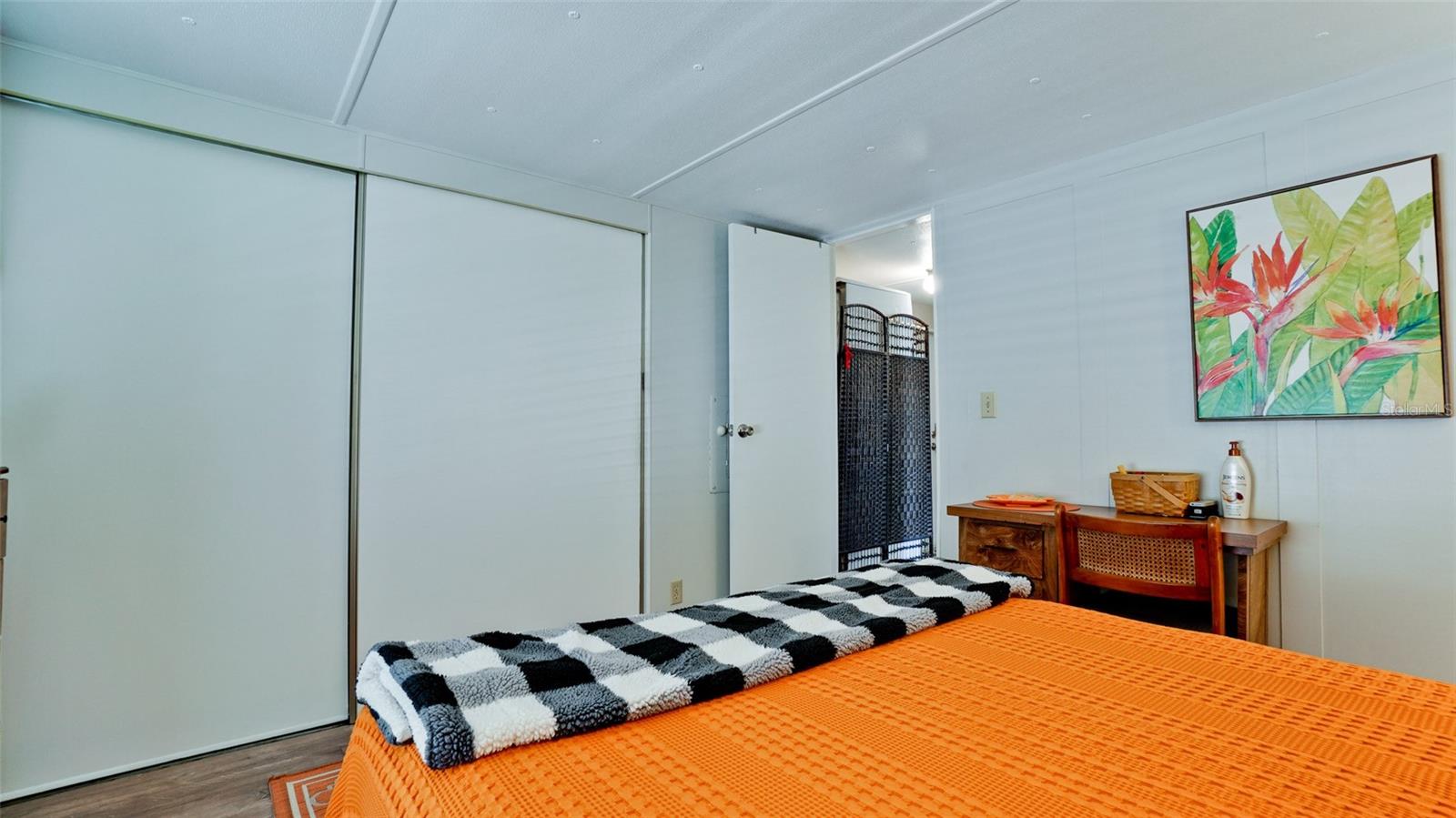 Image 12 of 41 For 5316 53rd Avenue E D7