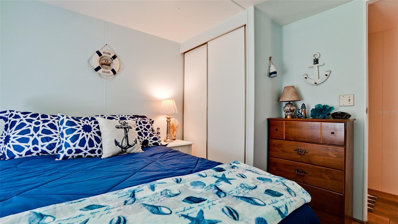 Image 14 of 41 For 5316 53rd Avenue E D7