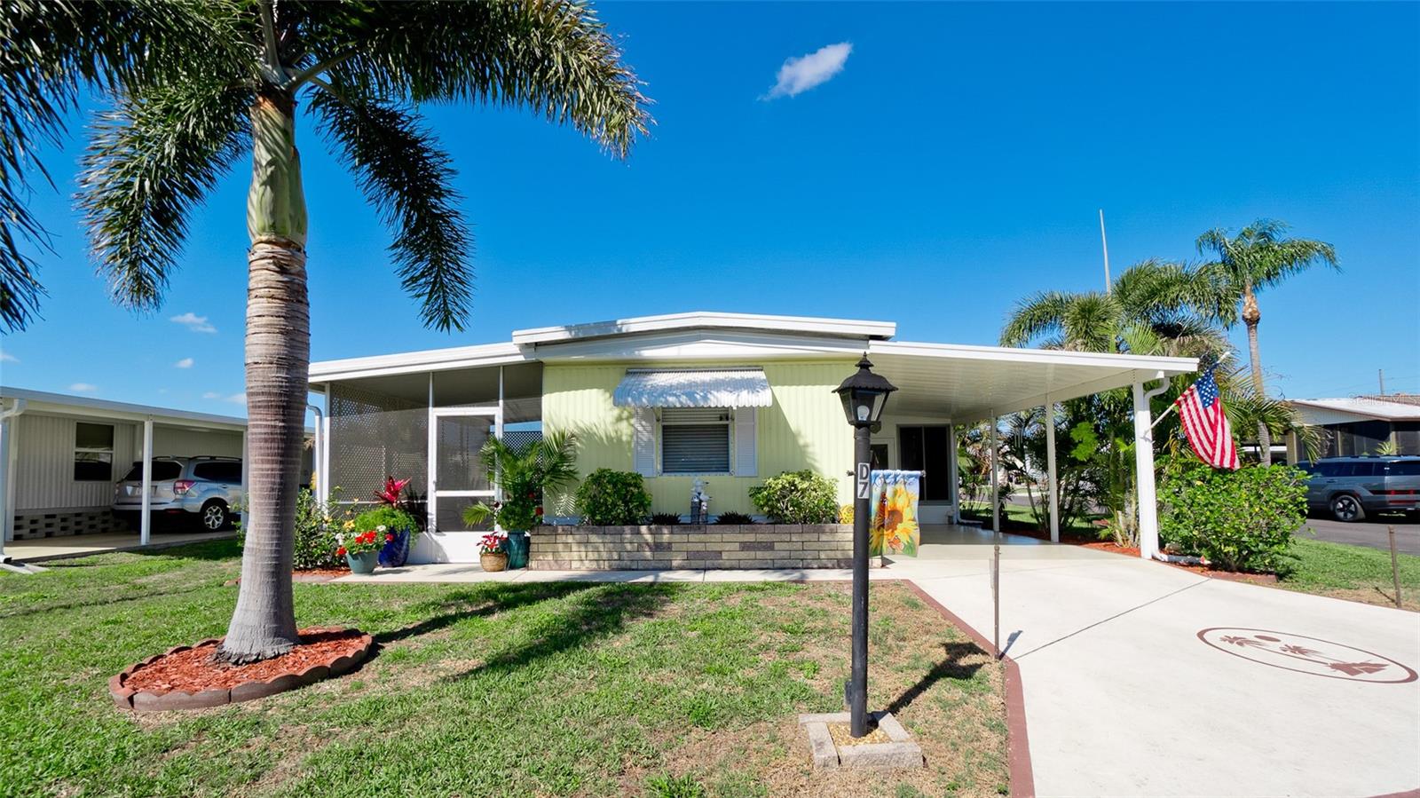 Image 2 of 41 For 5316 53rd Avenue E D7