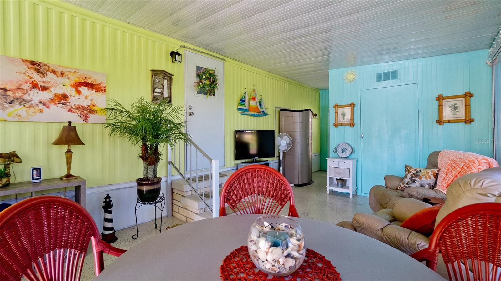 Image 20 of 41 For 5316 53rd Avenue E D7