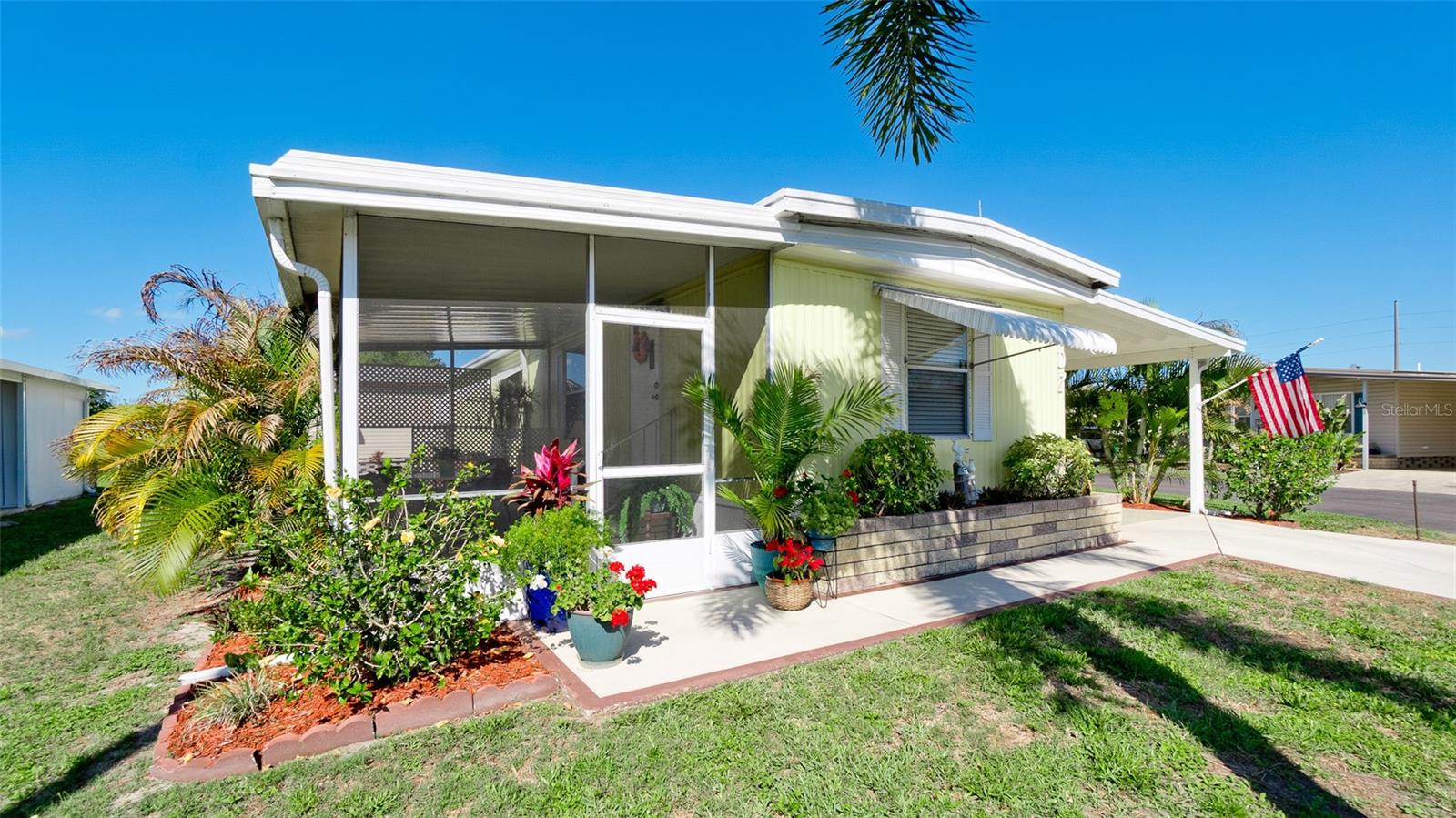 Image 26 of 41 For 5316 53rd Avenue E D7