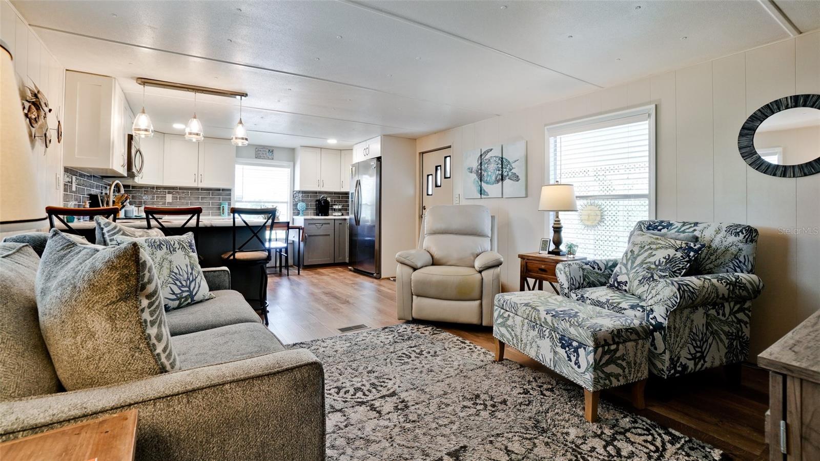 Image 3 of 41 For 5316 53rd Avenue E D7