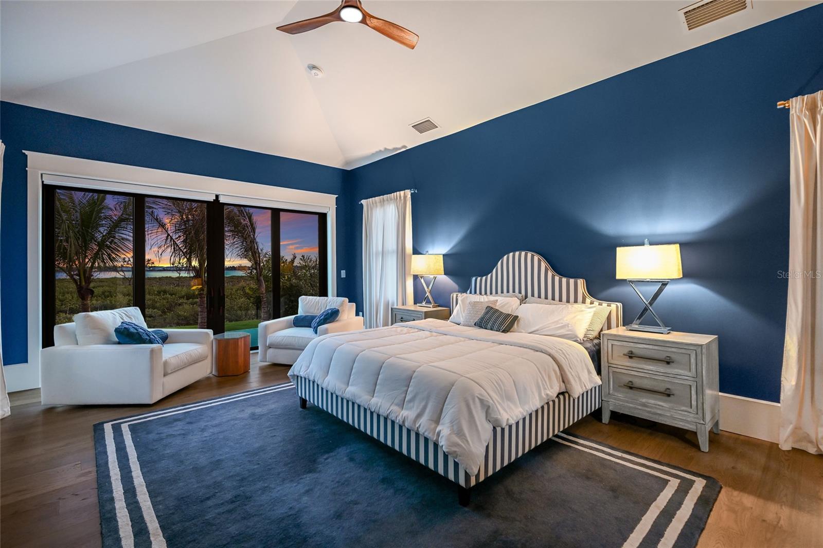 Image 33 of 86 For 1517 4th Street E