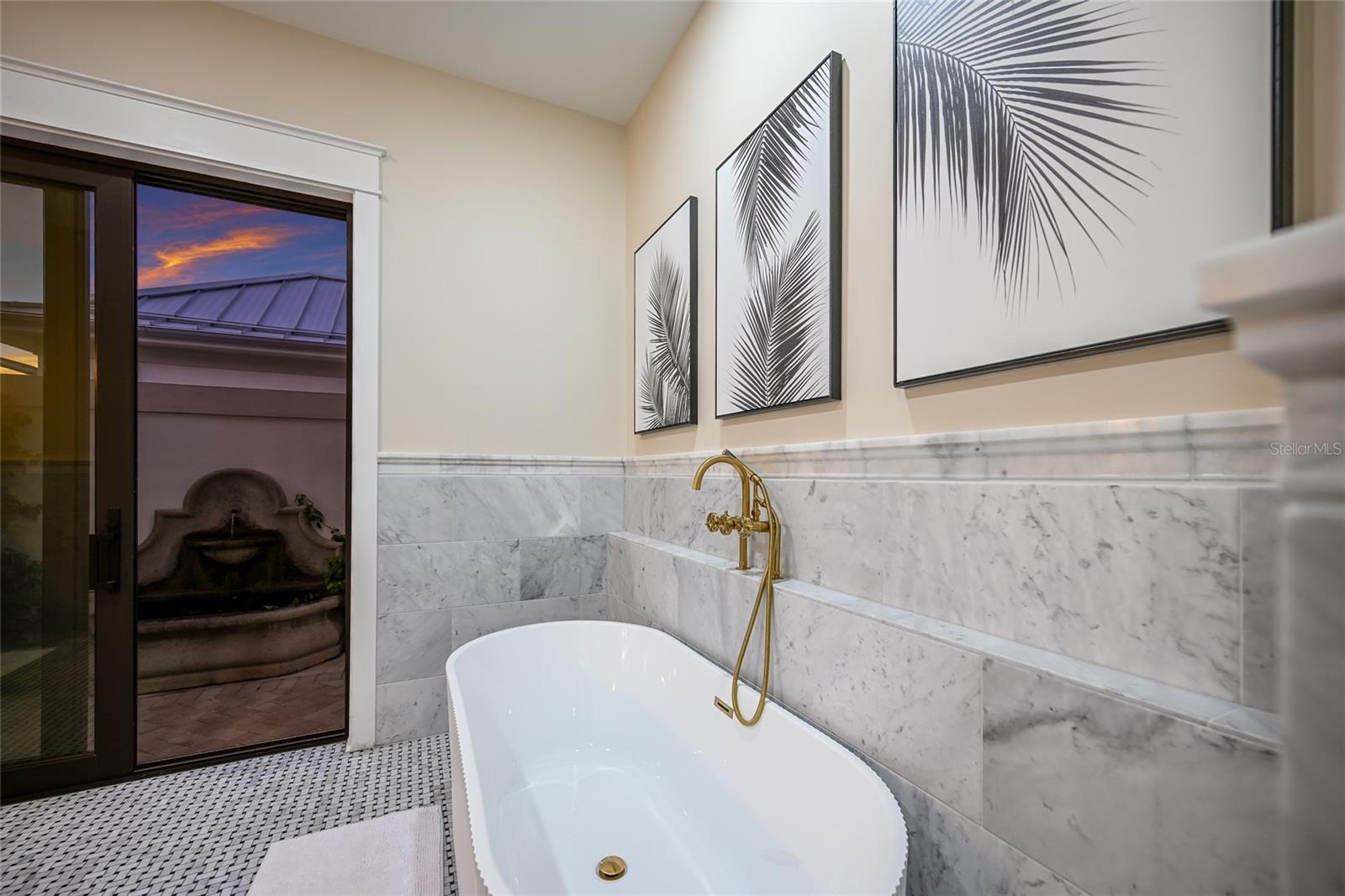 Image 43 of 86 For 1517 4th Street E