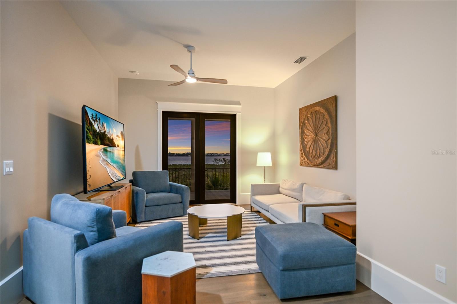 Image 48 of 86 For 1517 4th Street E