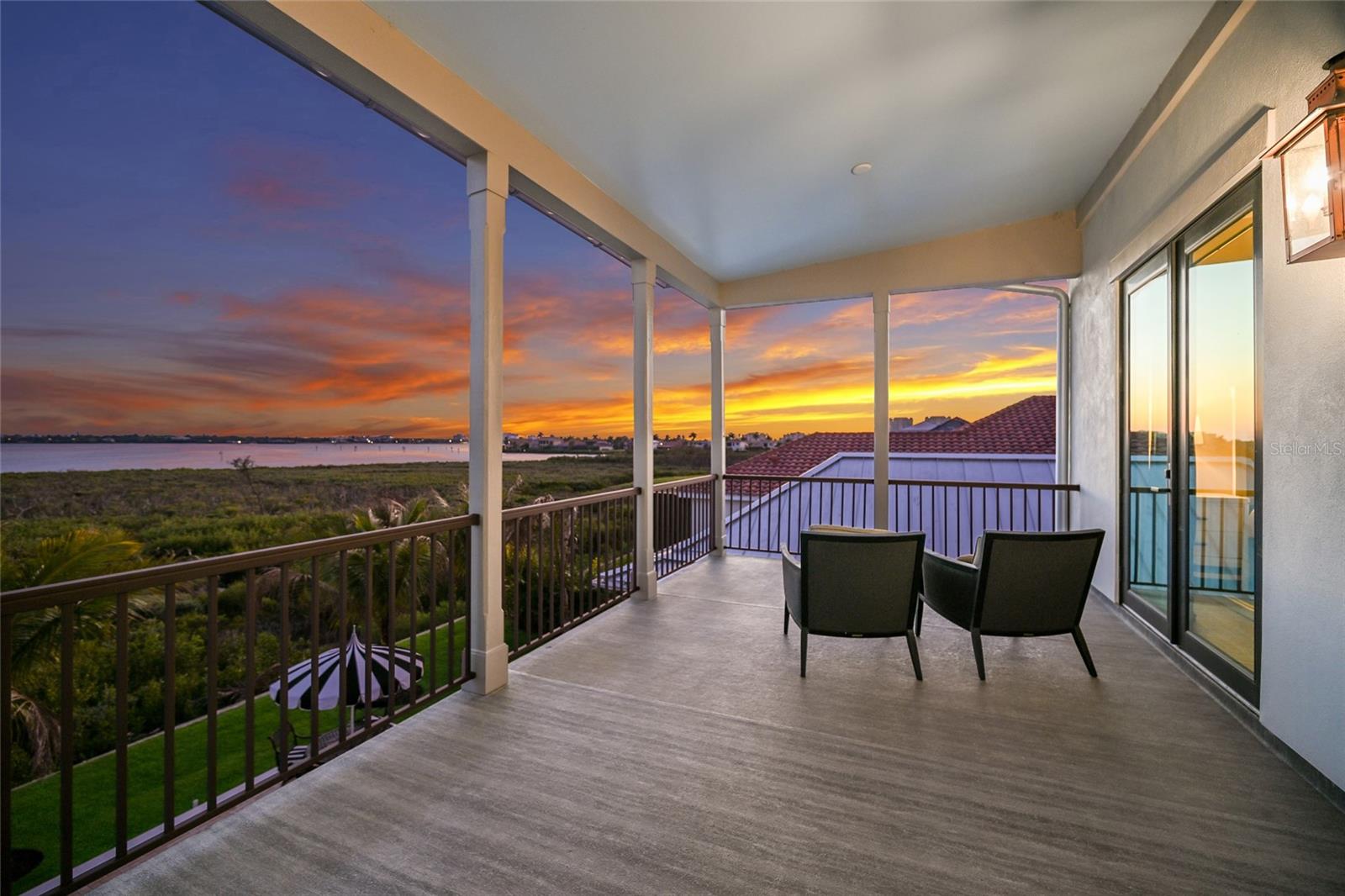 Image 50 of 86 For 1517 4th Street E