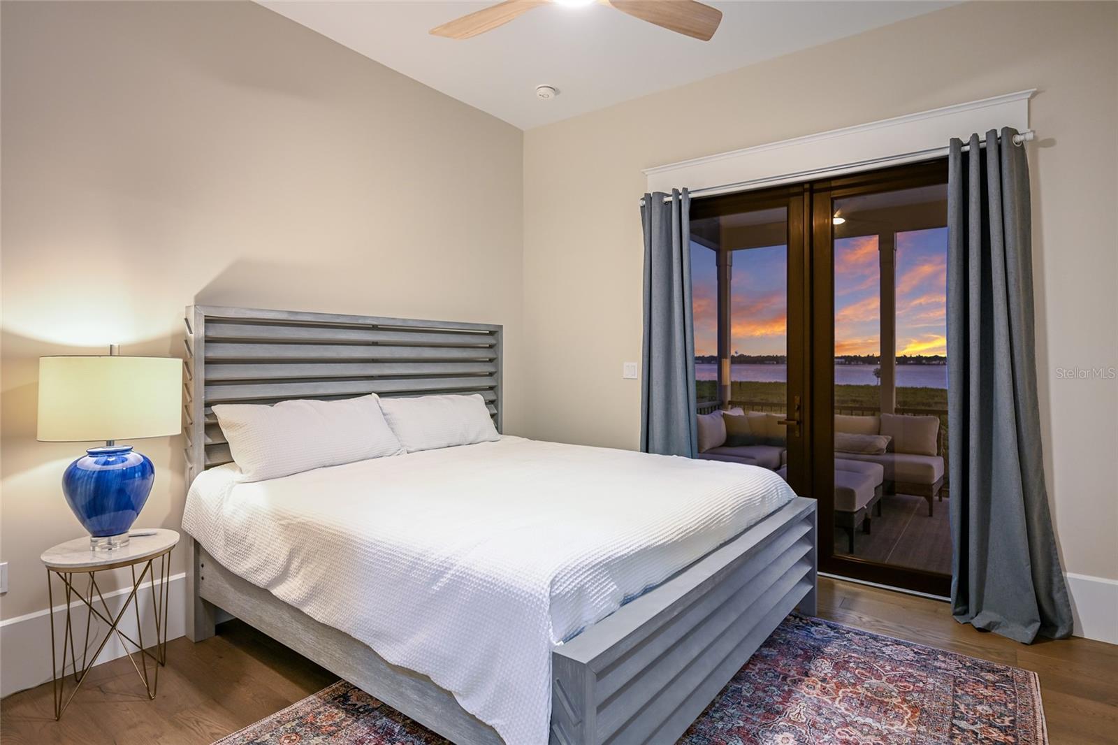 Image 53 of 86 For 1517 4th Street E