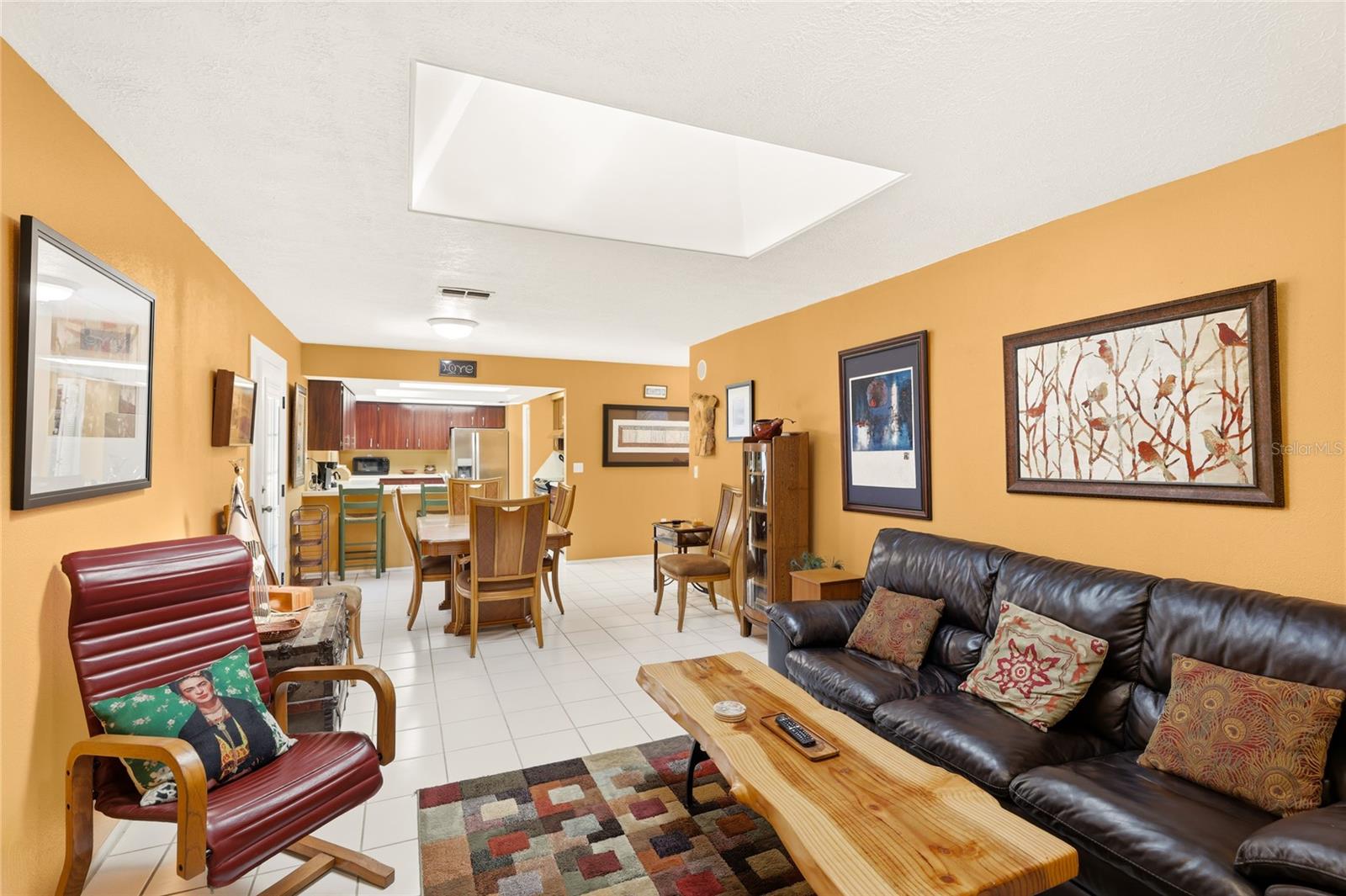 Image 19 of 53 For 906 Tropical Drive