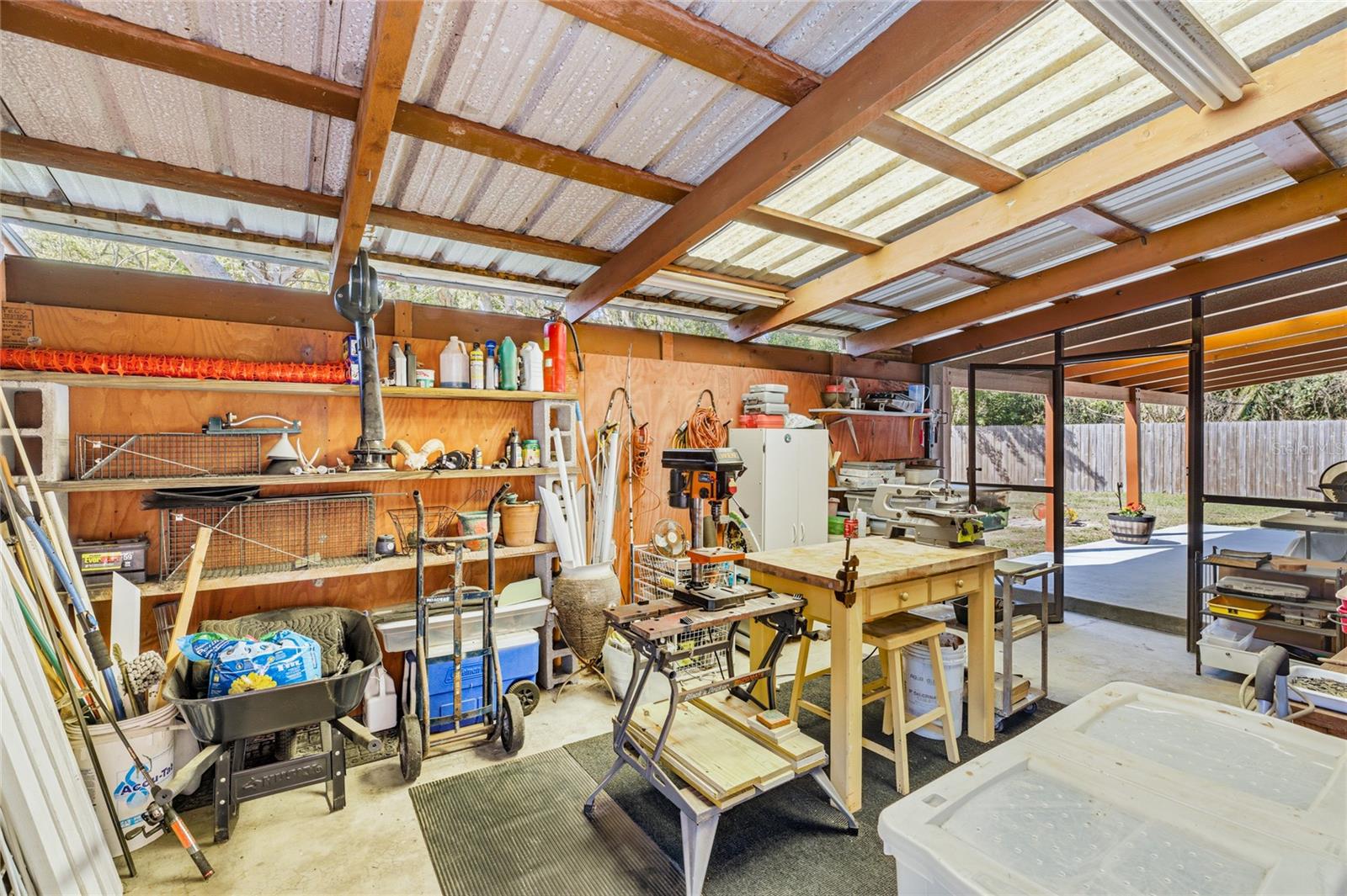 Image 42 of 53 For 906 Tropical Drive