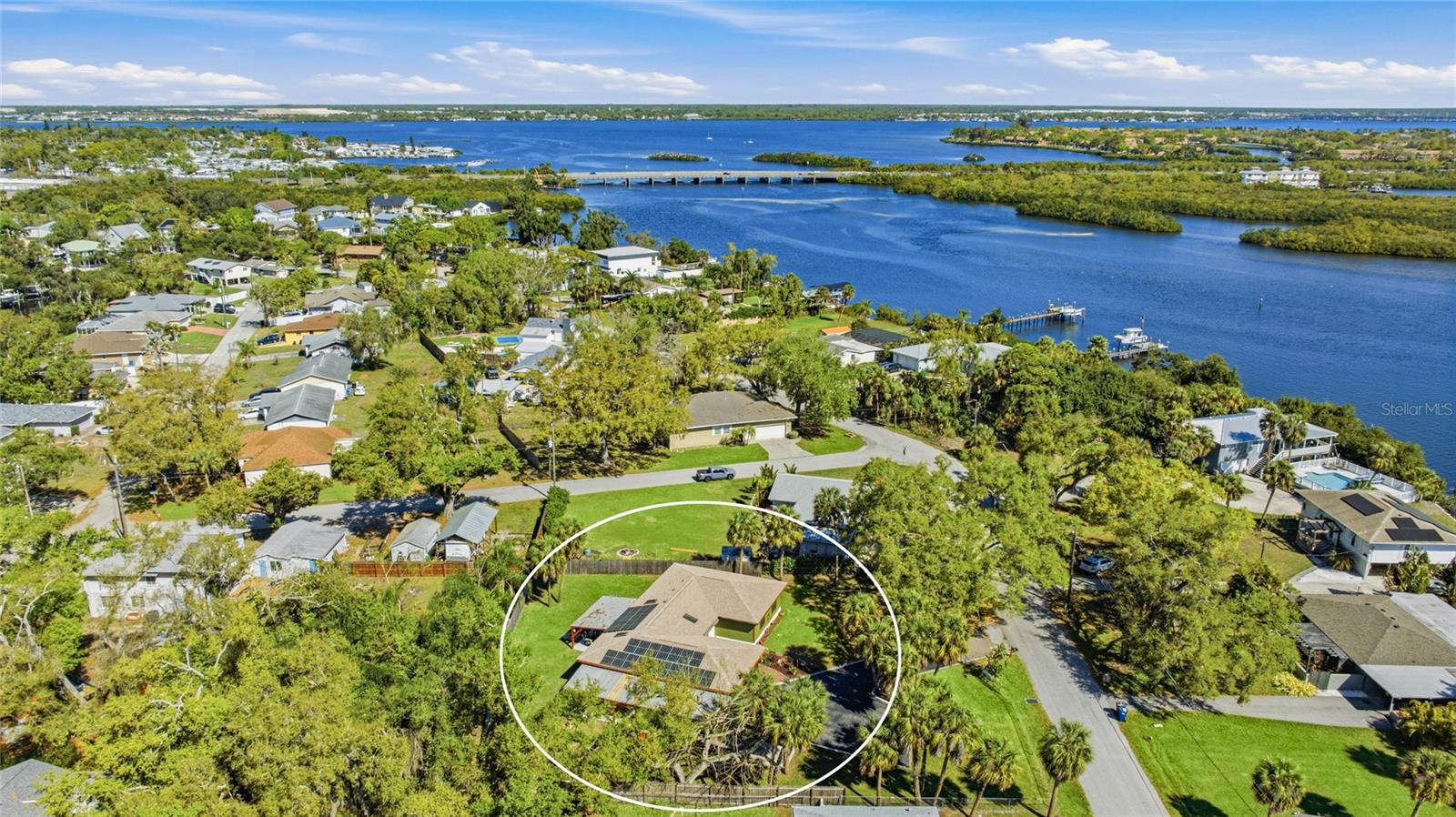 Image 48 of 53 For 906 Tropical Drive