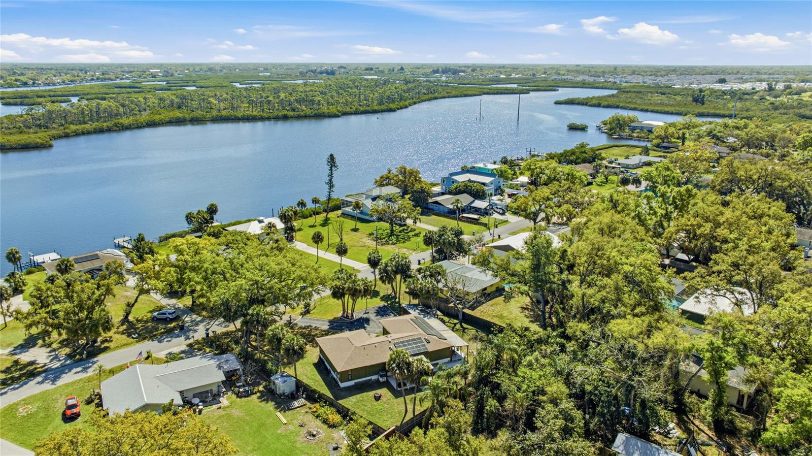 Image 50 of 53 For 906 Tropical Drive